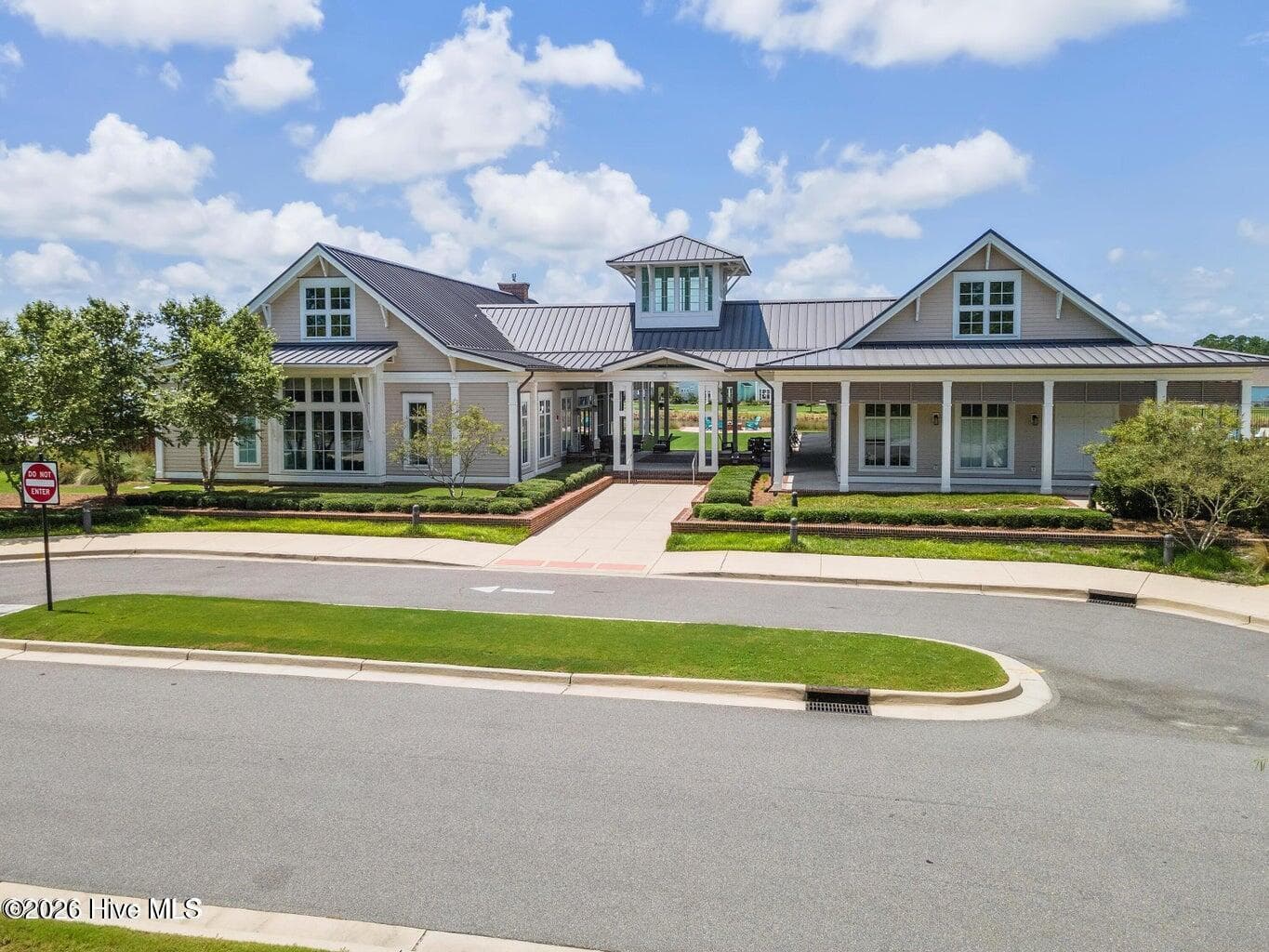Townhouse at 915 Everlong Lane, Wilmington, NC 28412, photo 19 of 35
