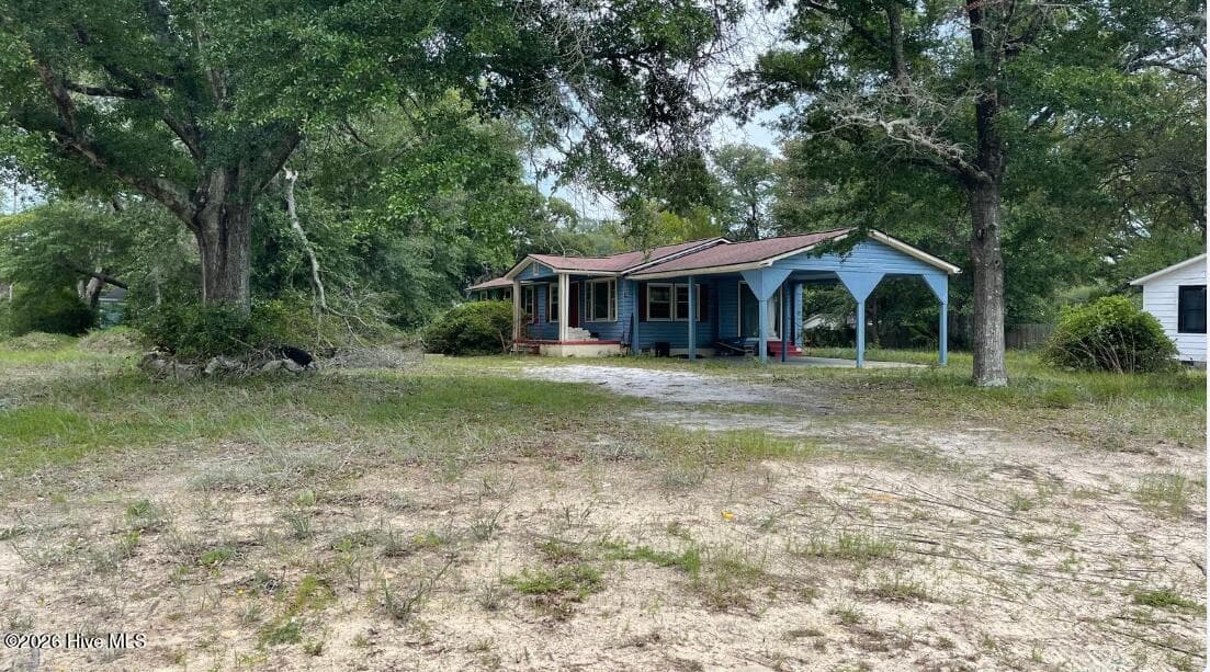 415 15, 17, 19 W Owens Street, Southport, NC 28461