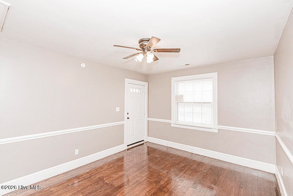 Single Family Residence at 923 O Berry Street, Rocky Mount, NC 27803, photo 10 of 31