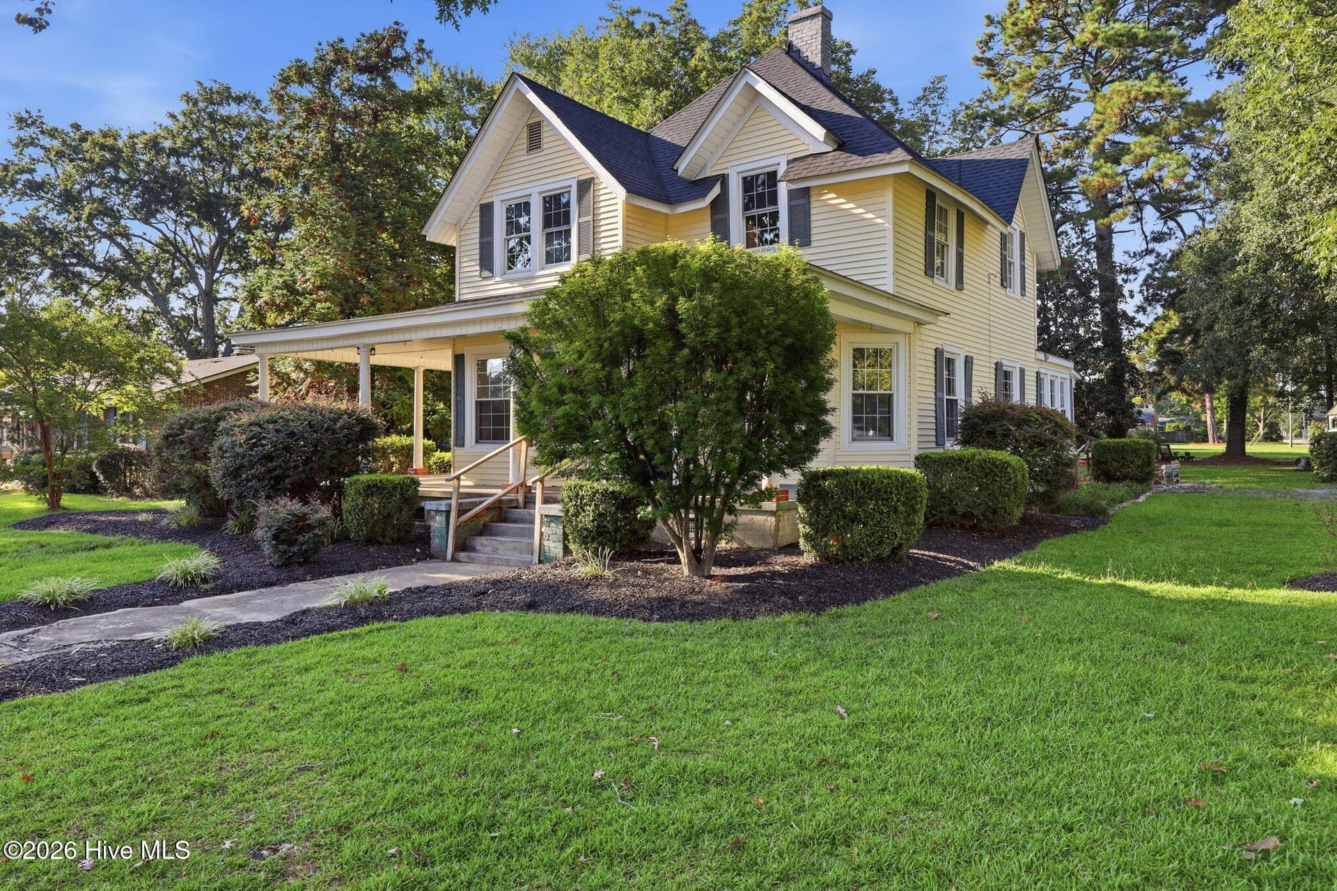 Single Family Residence at 296 Fourth Street, Ayden, NC 28513, photo 4 of 57