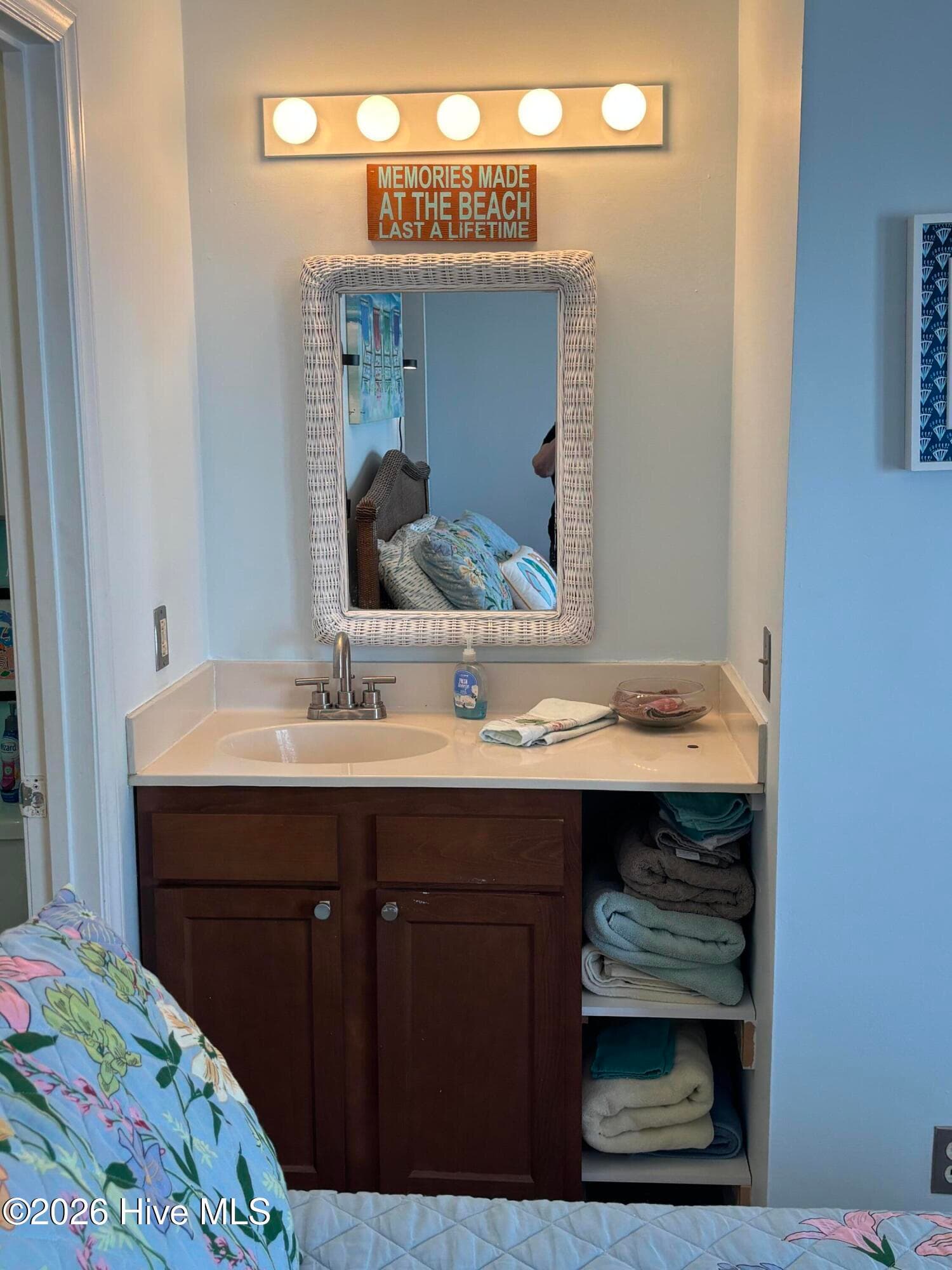 1615 Carolina Beach Avenue N Apt E3, Carolina Beach, NC 28428
