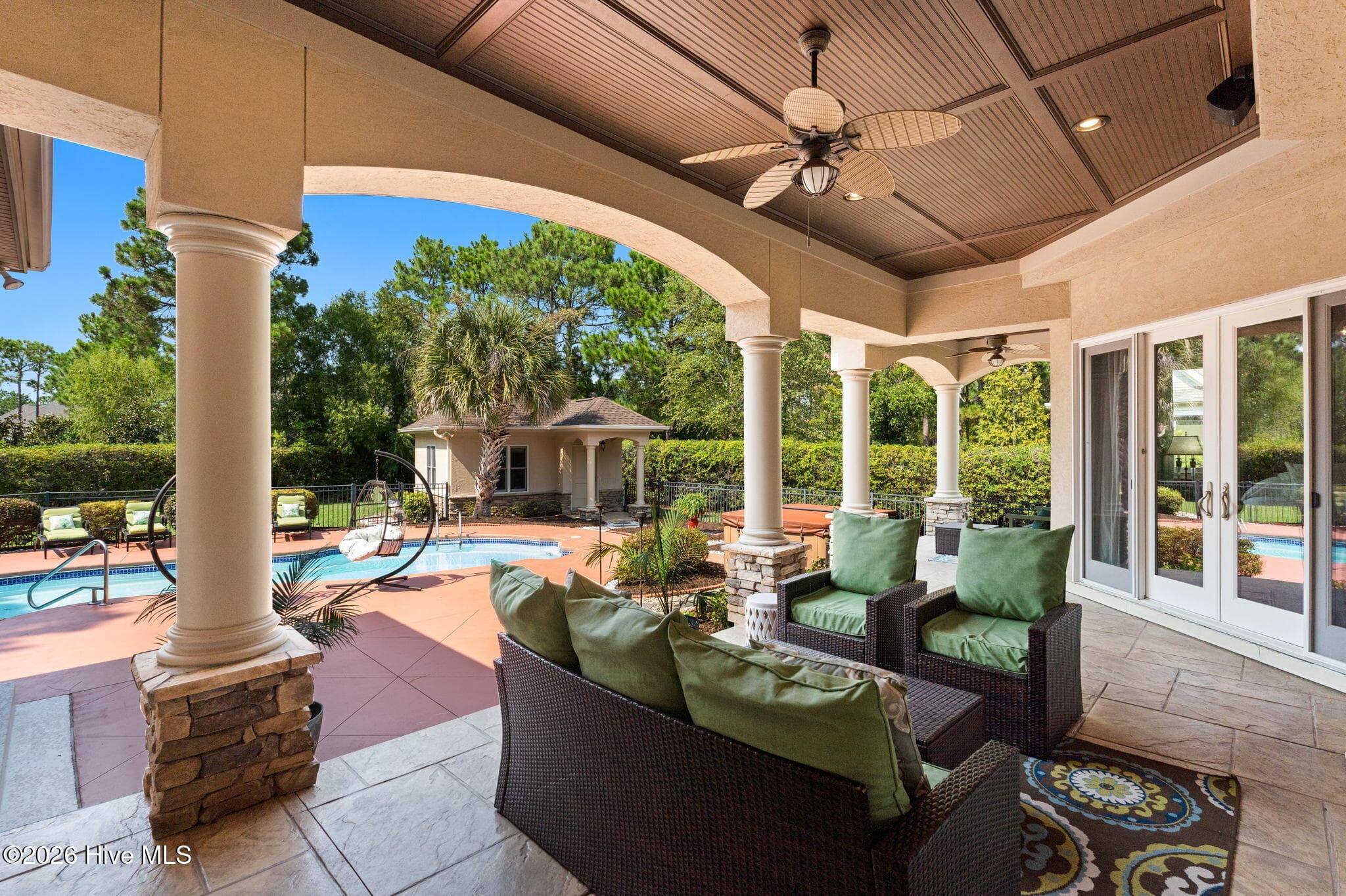 Relax and enjoy outdoor living - 3858 Ridge Crest Drive, Southport, NC 28461