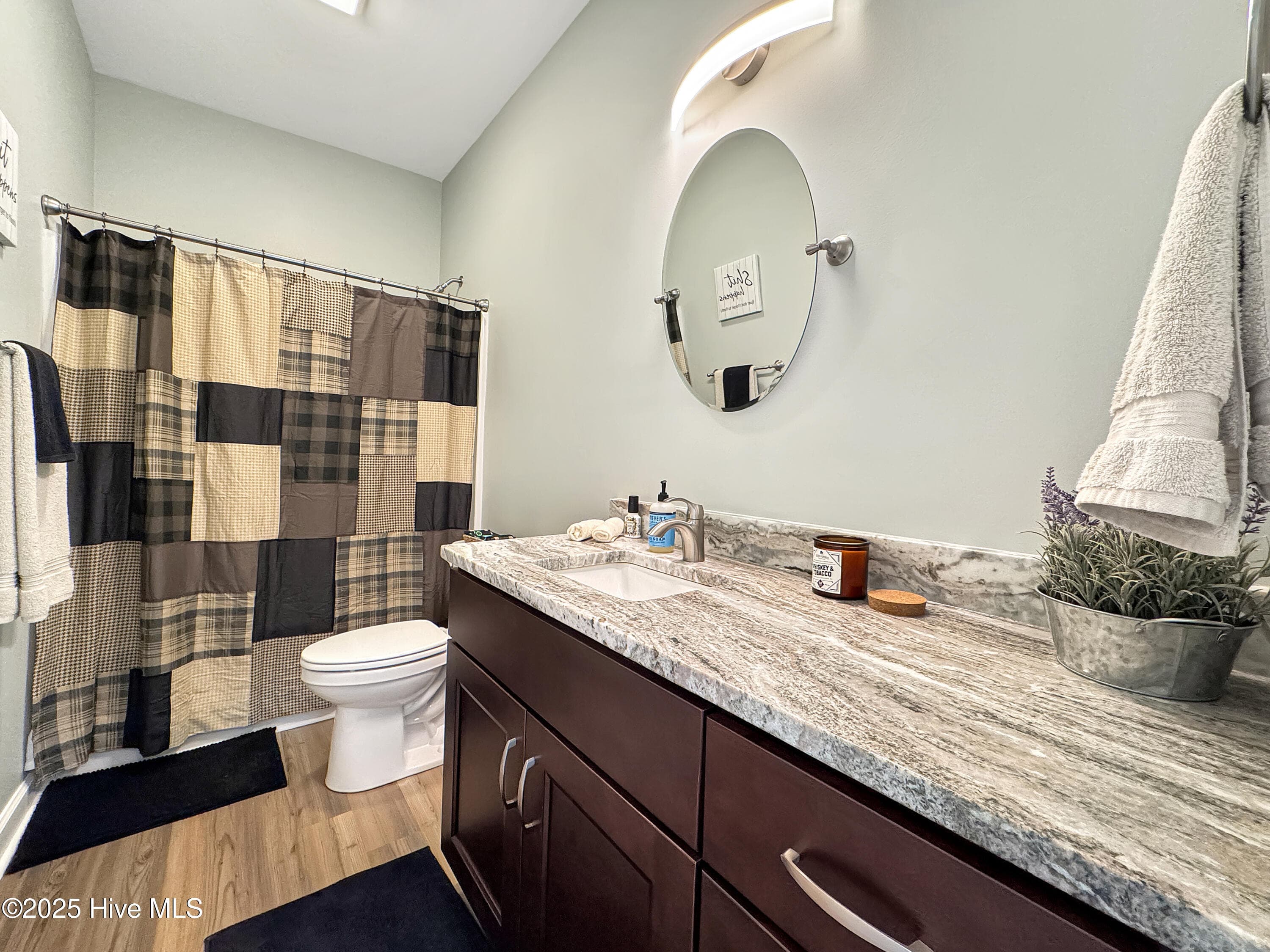 108 Staysail Drive, Elizabeth City, NC 27909