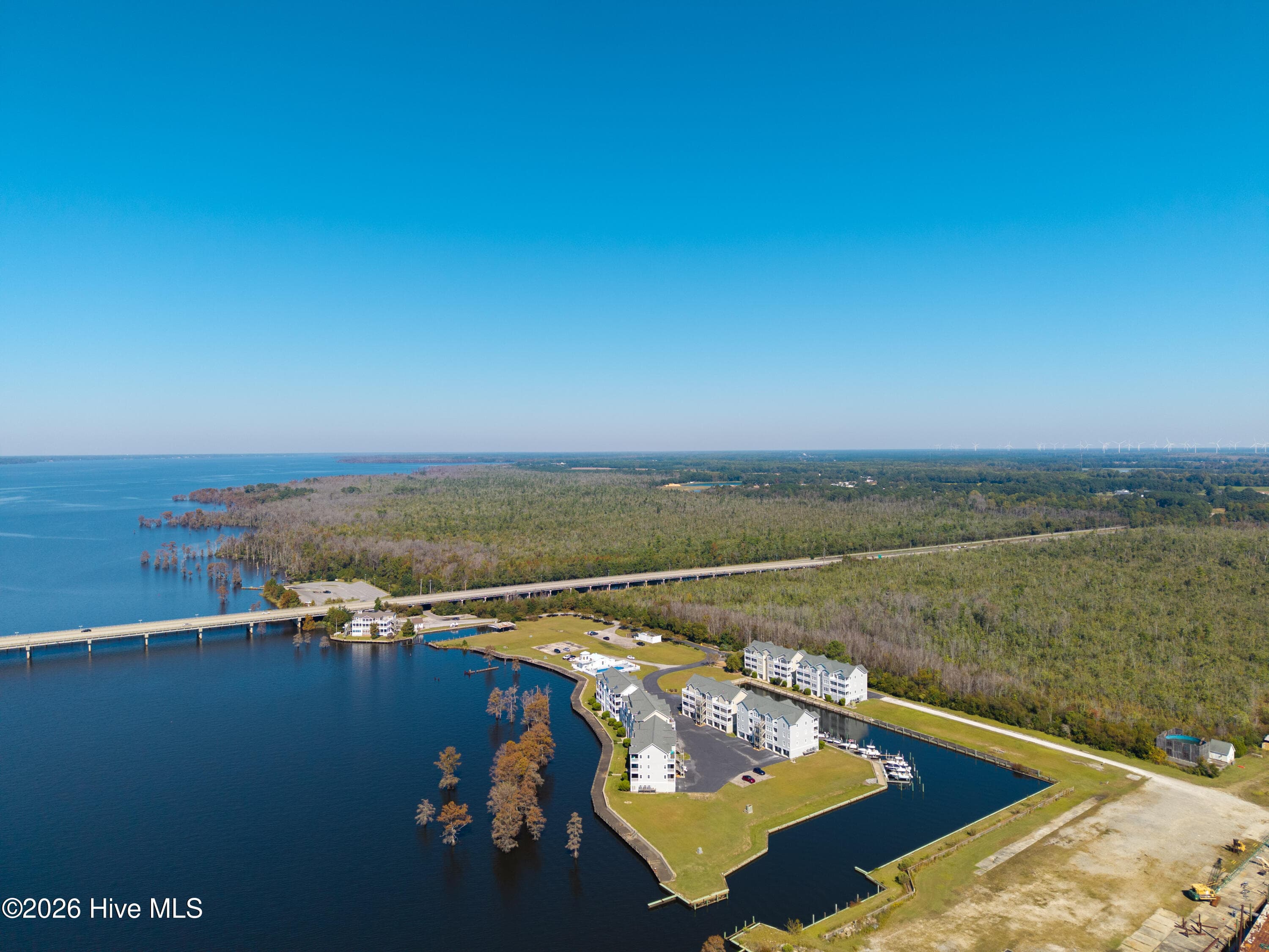 Condominium at 420 Captains Cove Unit B, Edenton, NC 27932, photo 4 of 47