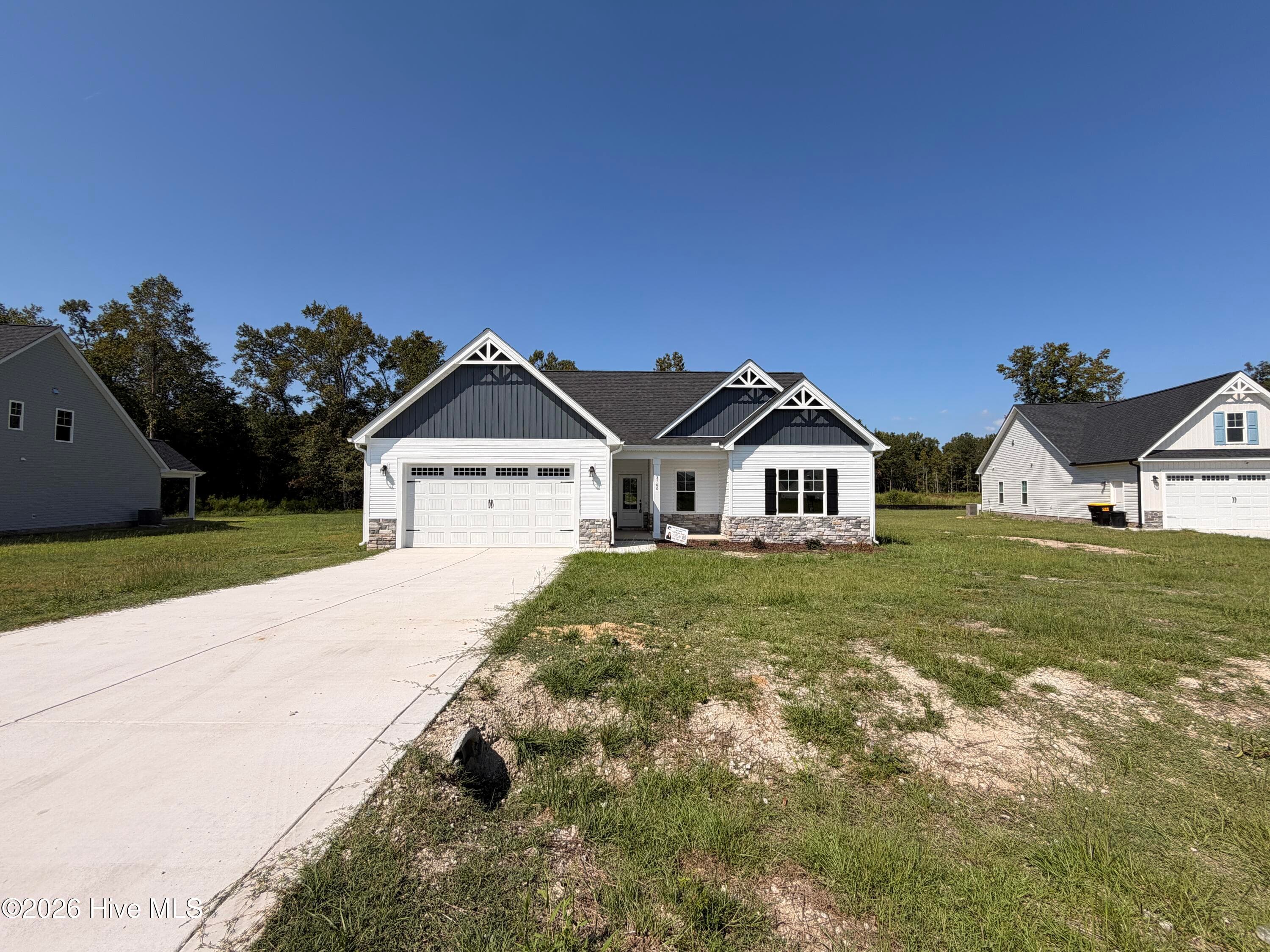 Single Family Residence at 3760 Chatsworth Drive, La Grange, NC 28551, photo 16 of 77