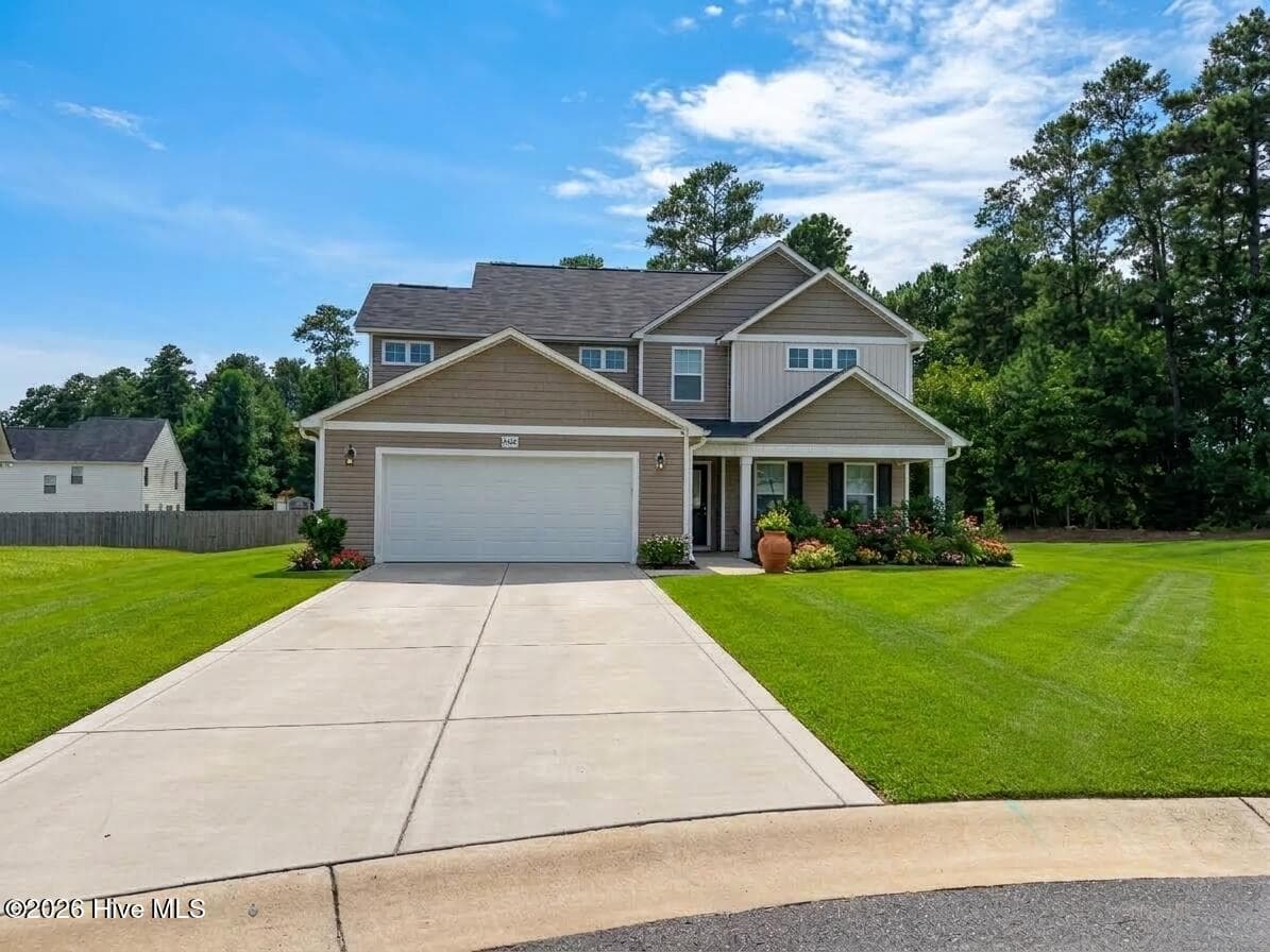 Single Family Residence at 1704 Ramsdale Road, Hope Mills, NC 28348, photo 3 of 23