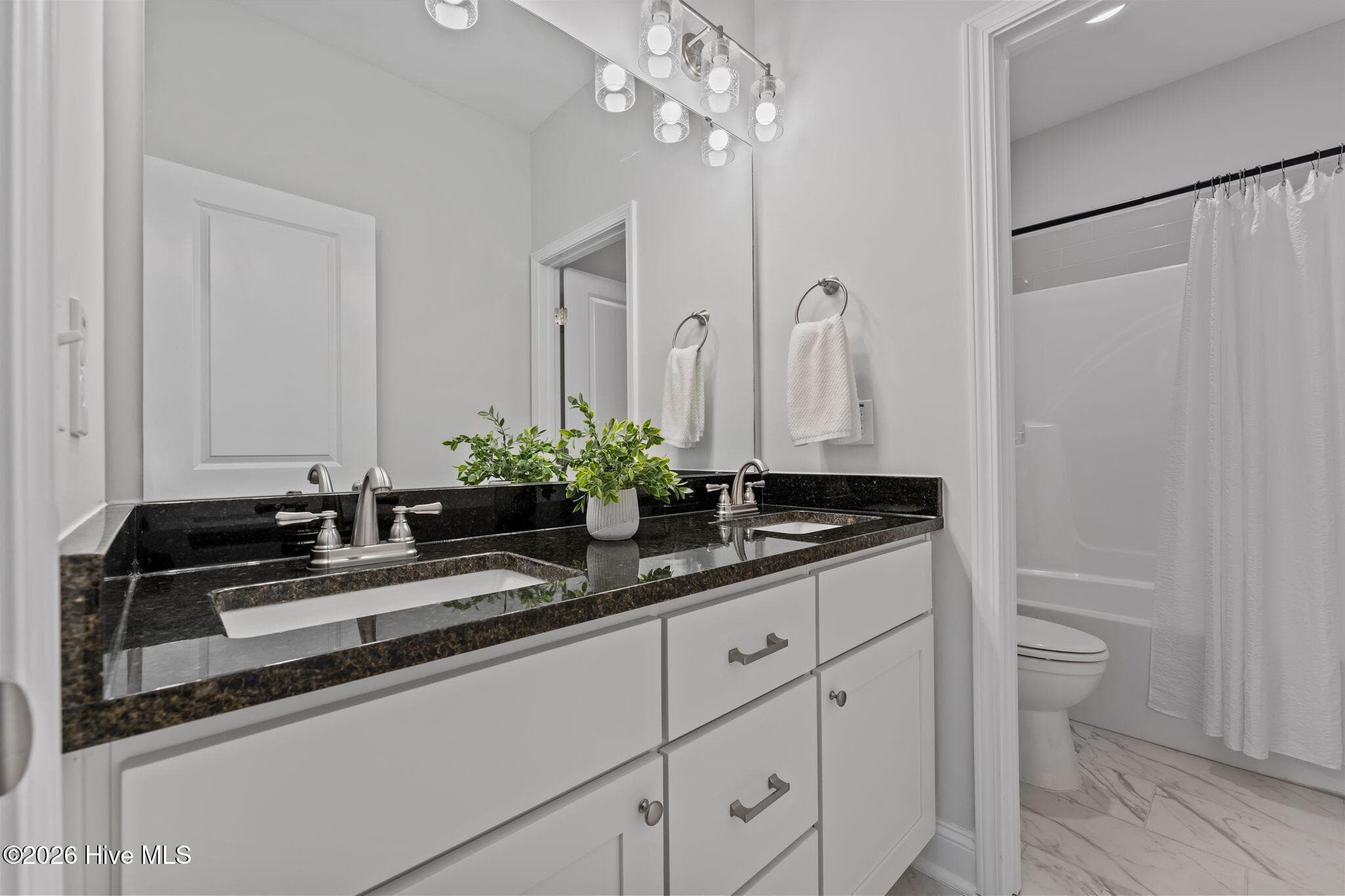 TELLURIDE LOT 05 - "Madeline" - 225 Telluride Court, Aberdeen, NC 28315