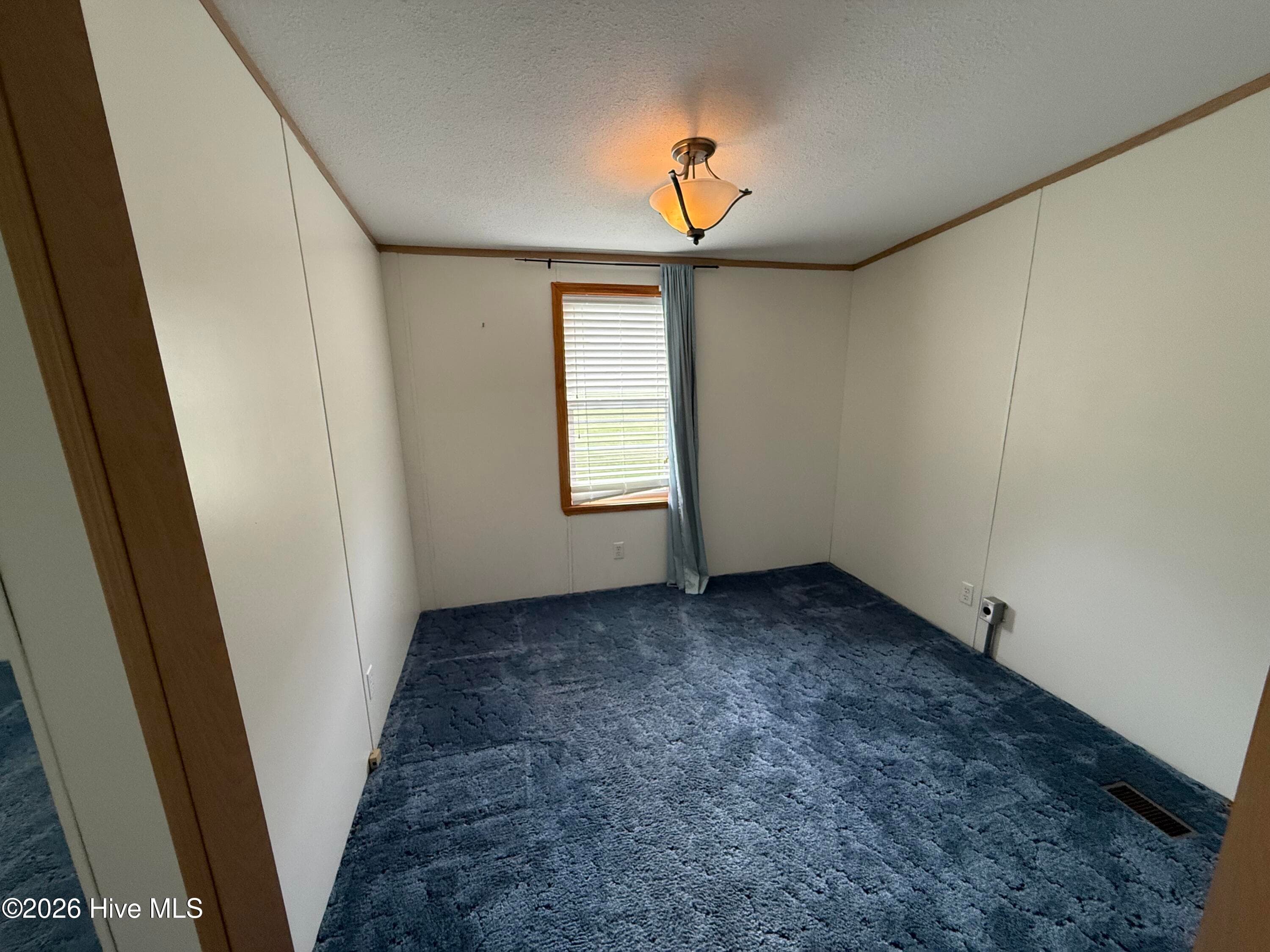 Manufactured Home at 641 W Bear Swamp Road, Hertford, NC 27944, photo 20 of 40
