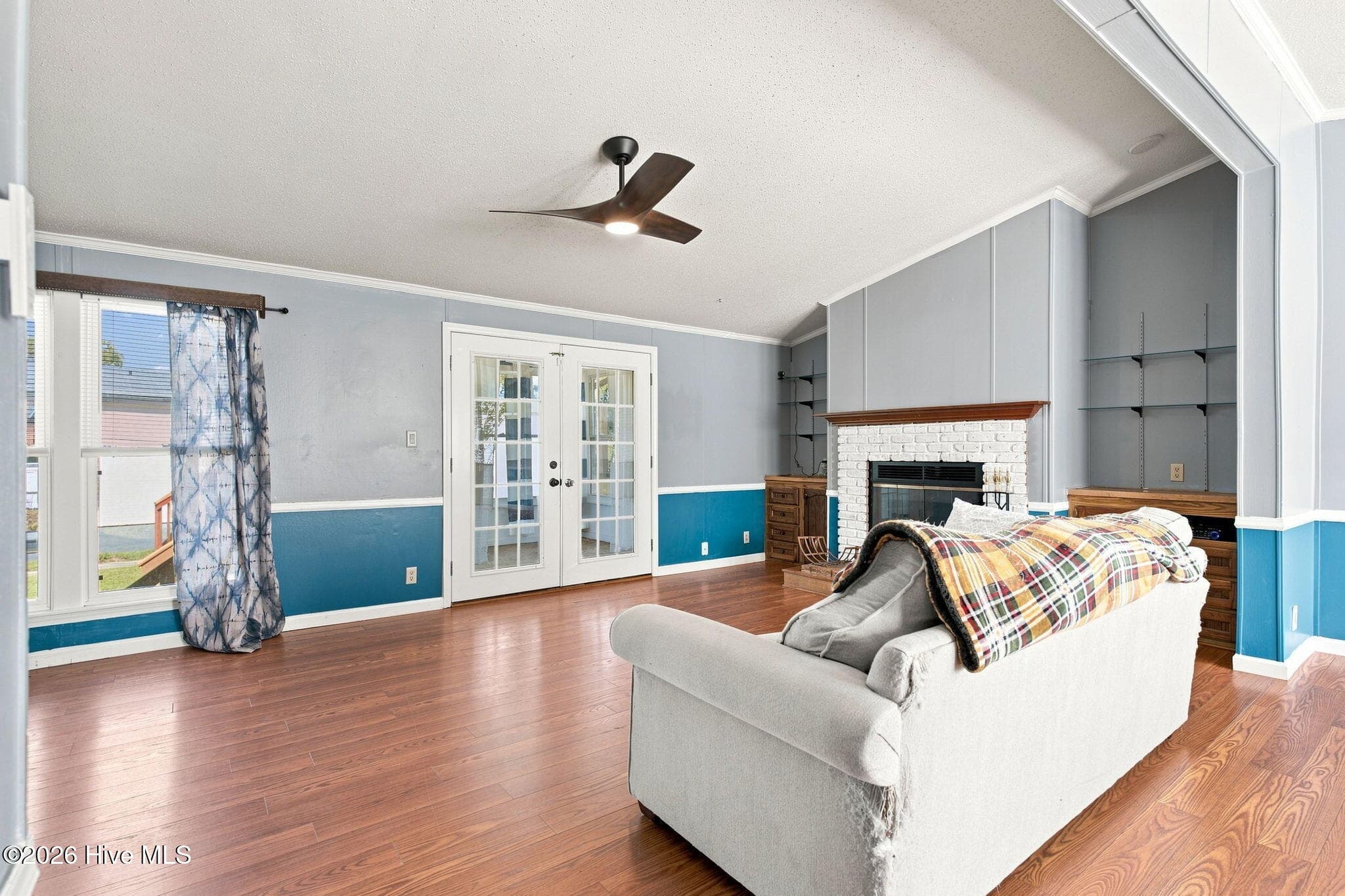 Manufactured Home at 900 Lighthouse Court, Hampstead, NC 28443, photo 5 of 44