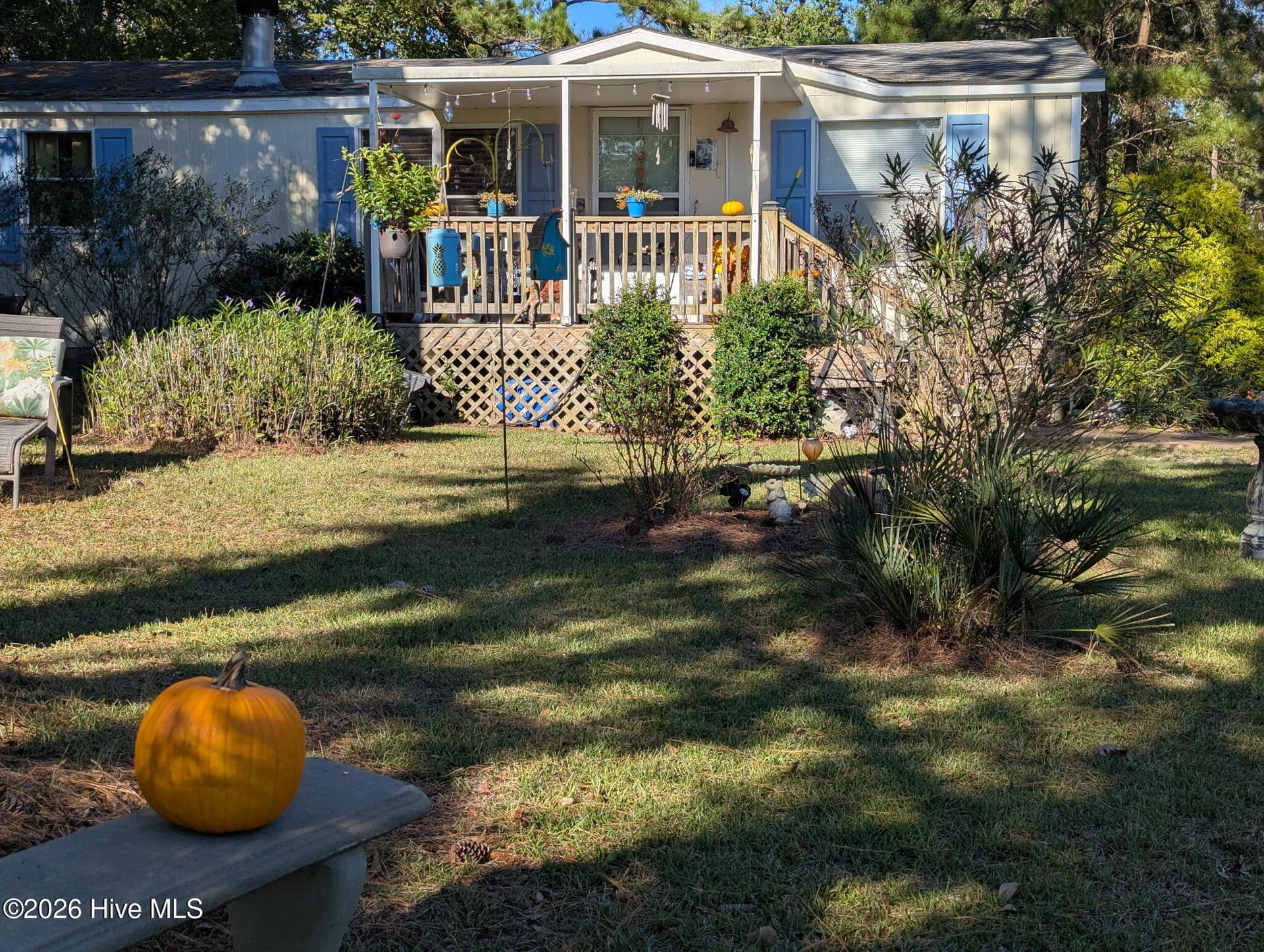 Manufactured Home at 230 Youpon Drive, Hubert, NC 28539, photo 2 of 19