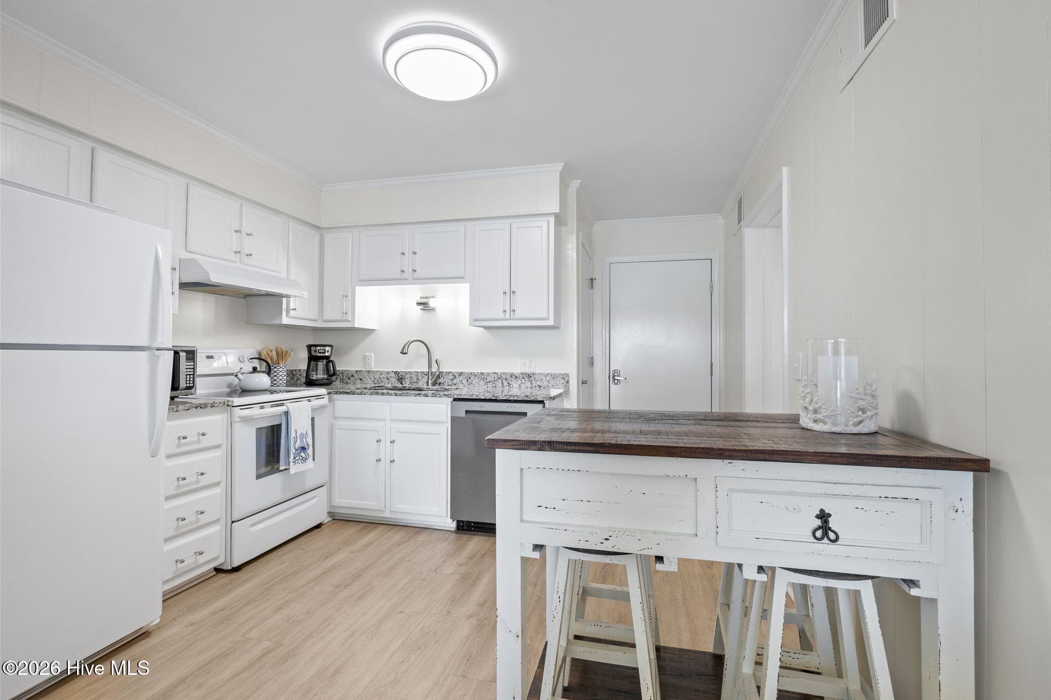 2008 E Fort Macon Road I-8, Atlantic Beach, NC 28512