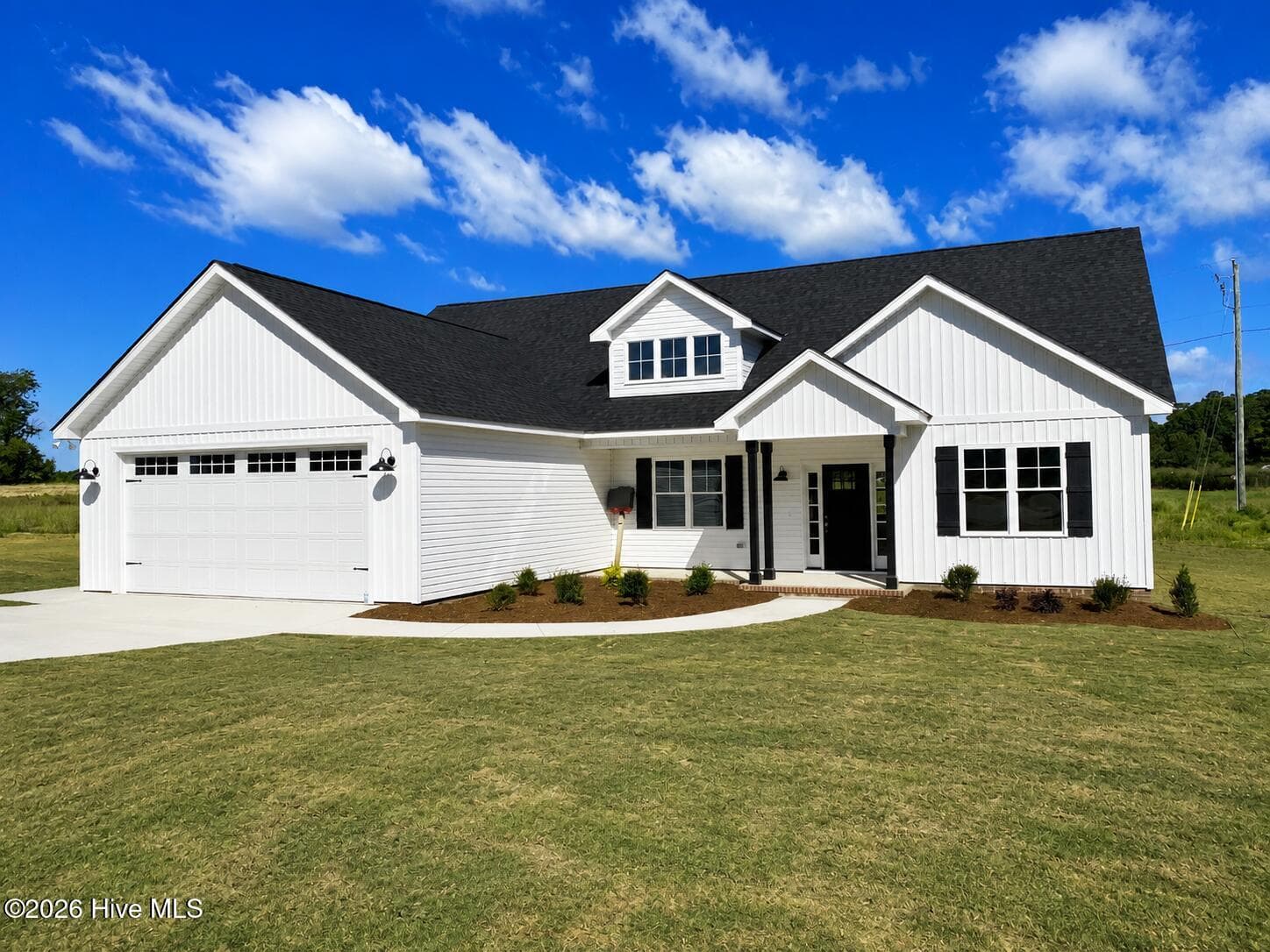 Single Family Residence at 205 N Rabbit Run Drive, Smithfield, NC 27577, photo 12 of 127