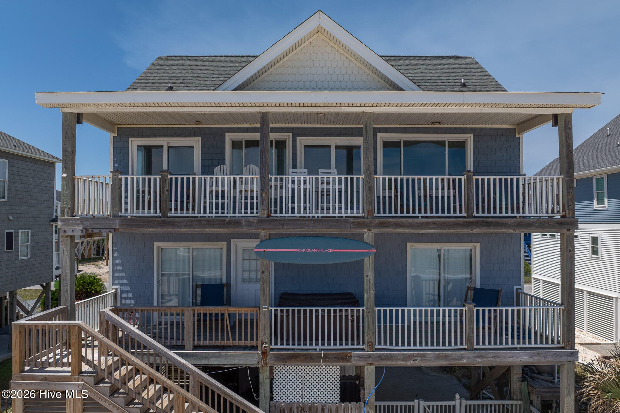 Single Family Residence at 33 Porpoise Place, North Topsail Beach, NC 28460, photo 6 of 6