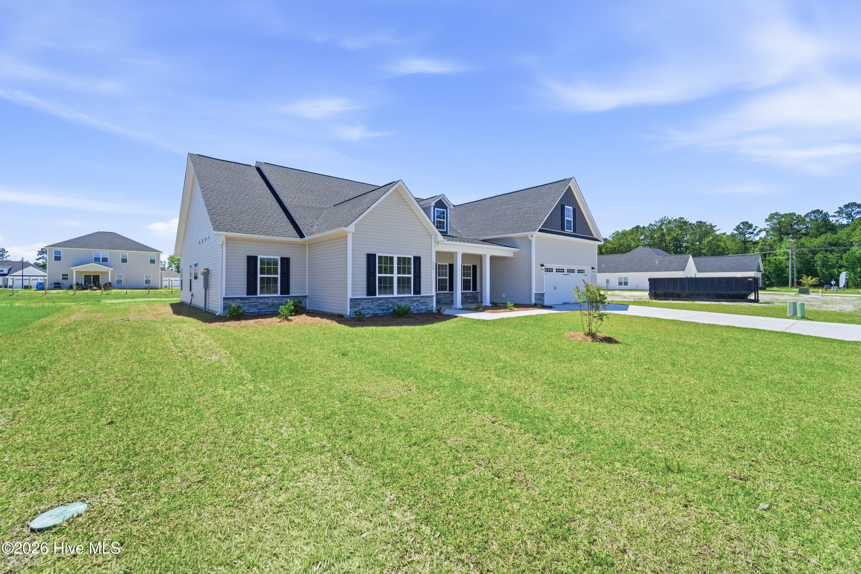 Single Family Residence at 288 Water Wagon Trail, Jacksonville, NC 28546, photo 4 of 66