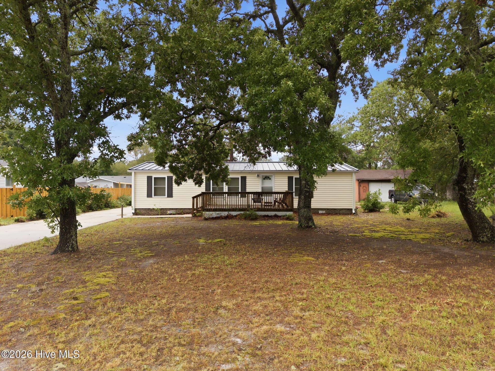 Manufactured Home at 1710 Ocean View Drive SW, Ocean Isle Beach, NC 28469, photo 32 of 41