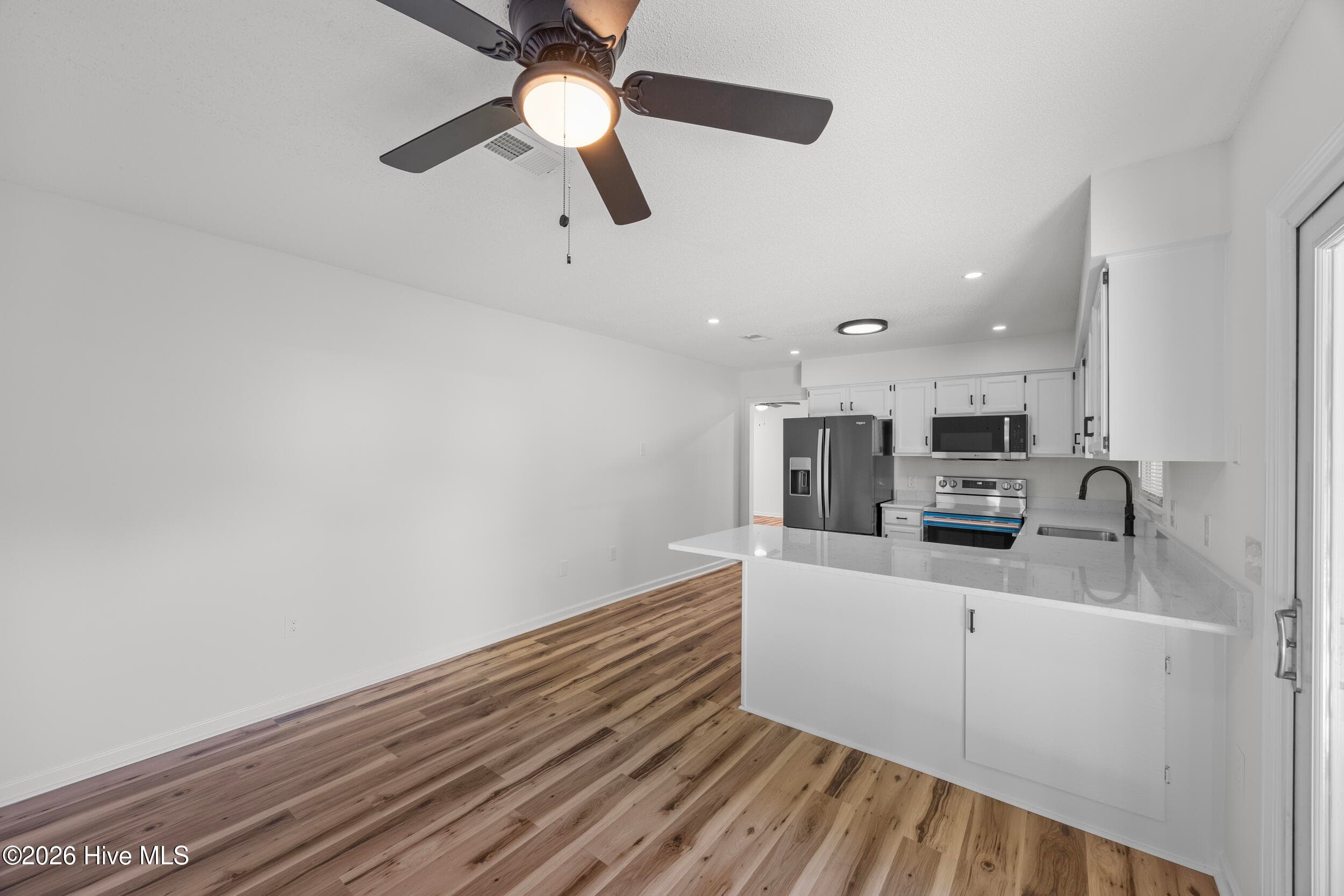 Single Family Residence at 1101 Hunting Ridge Road, Wilmington, NC 28412, photo 10 of 51