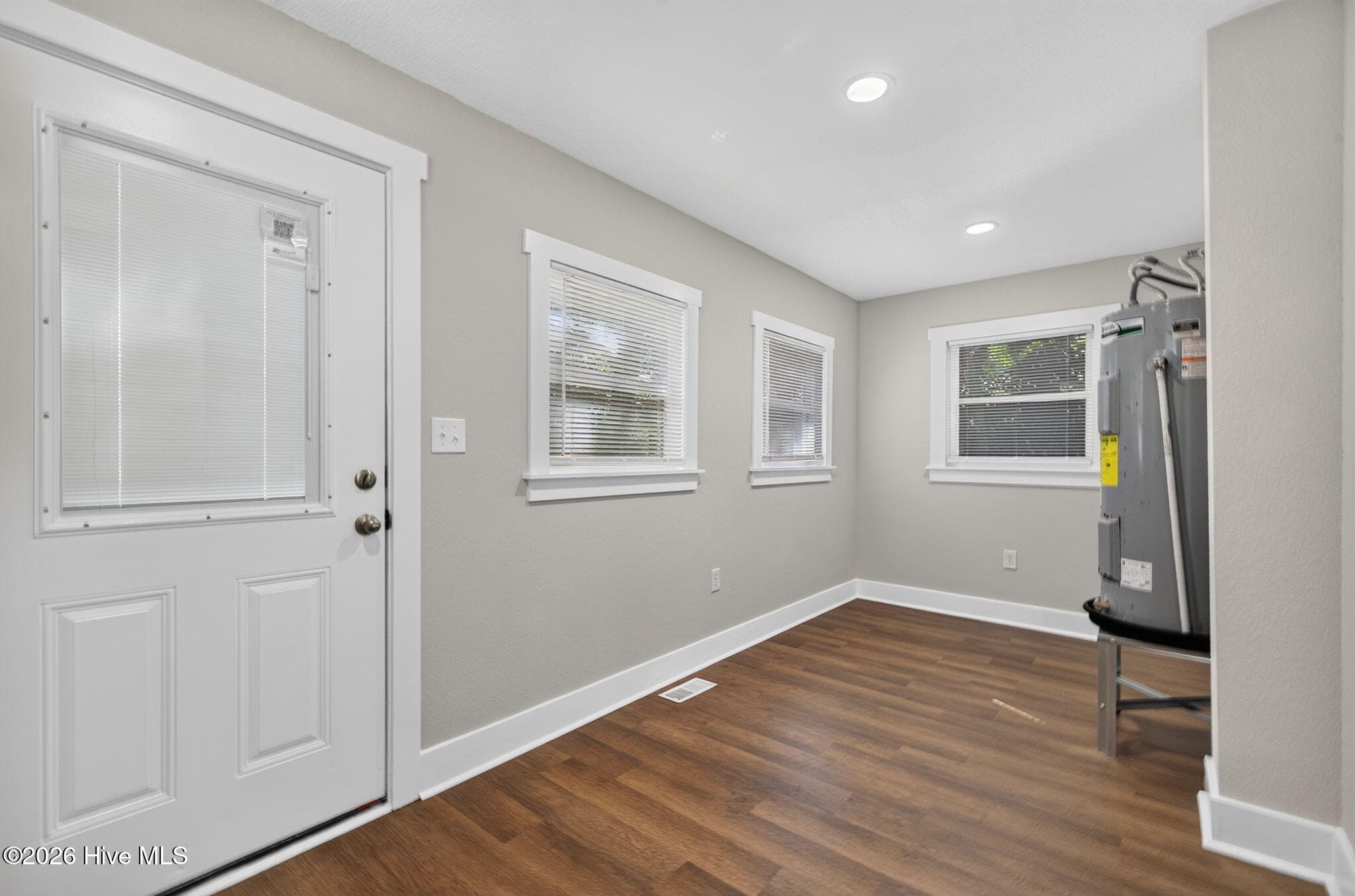Single Family Residence at 316 S Dyer Street, Elizabeth City, NC 27909, photo 20 of 30