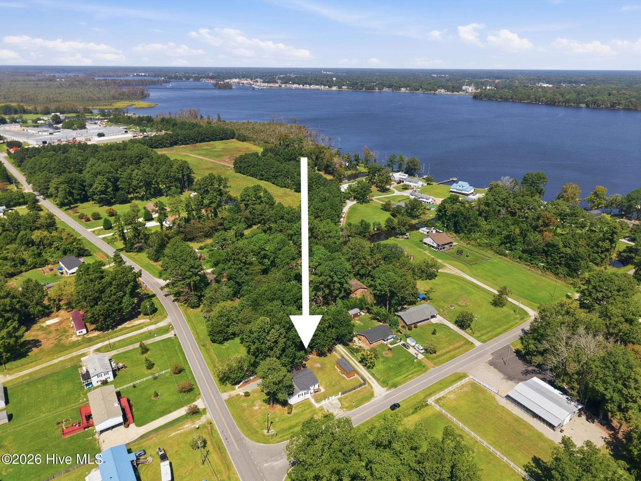 Single Family Residence at 17 Old Fort Shores Road, Chocowinity, NC 27817, photo 43 of 46