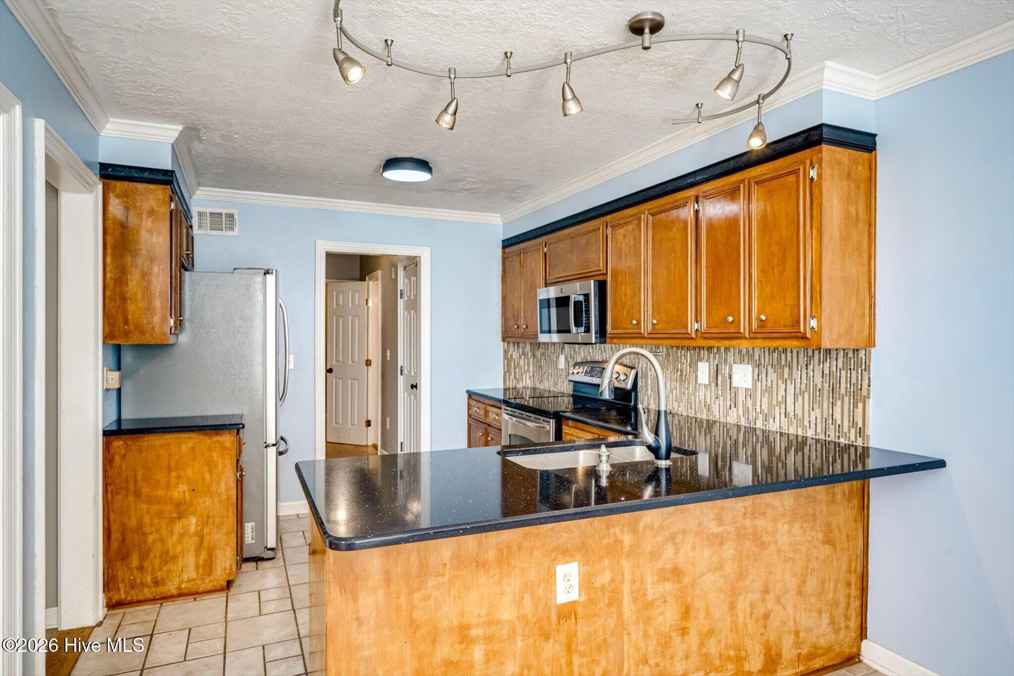 Single Family Residence at 595 Blue Ridge Crossing, Evans, GA 30809, photo 16 of 49