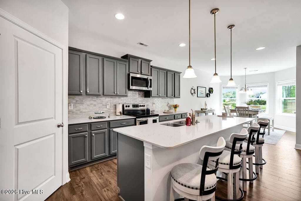 Single Family Residence at 1146 Spincast Road, Southport, NC 28461, photo 10 of 51