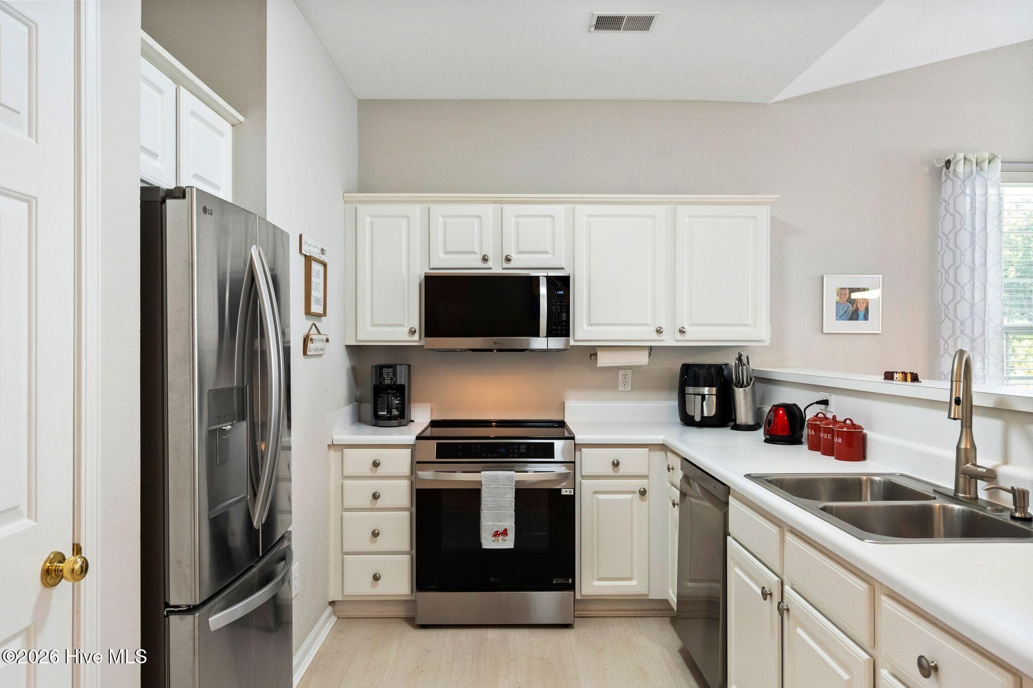 Condominium at 928 Great Egret Circle SW # 3, Sunset Beach, NC 28468, photo 5 of 49