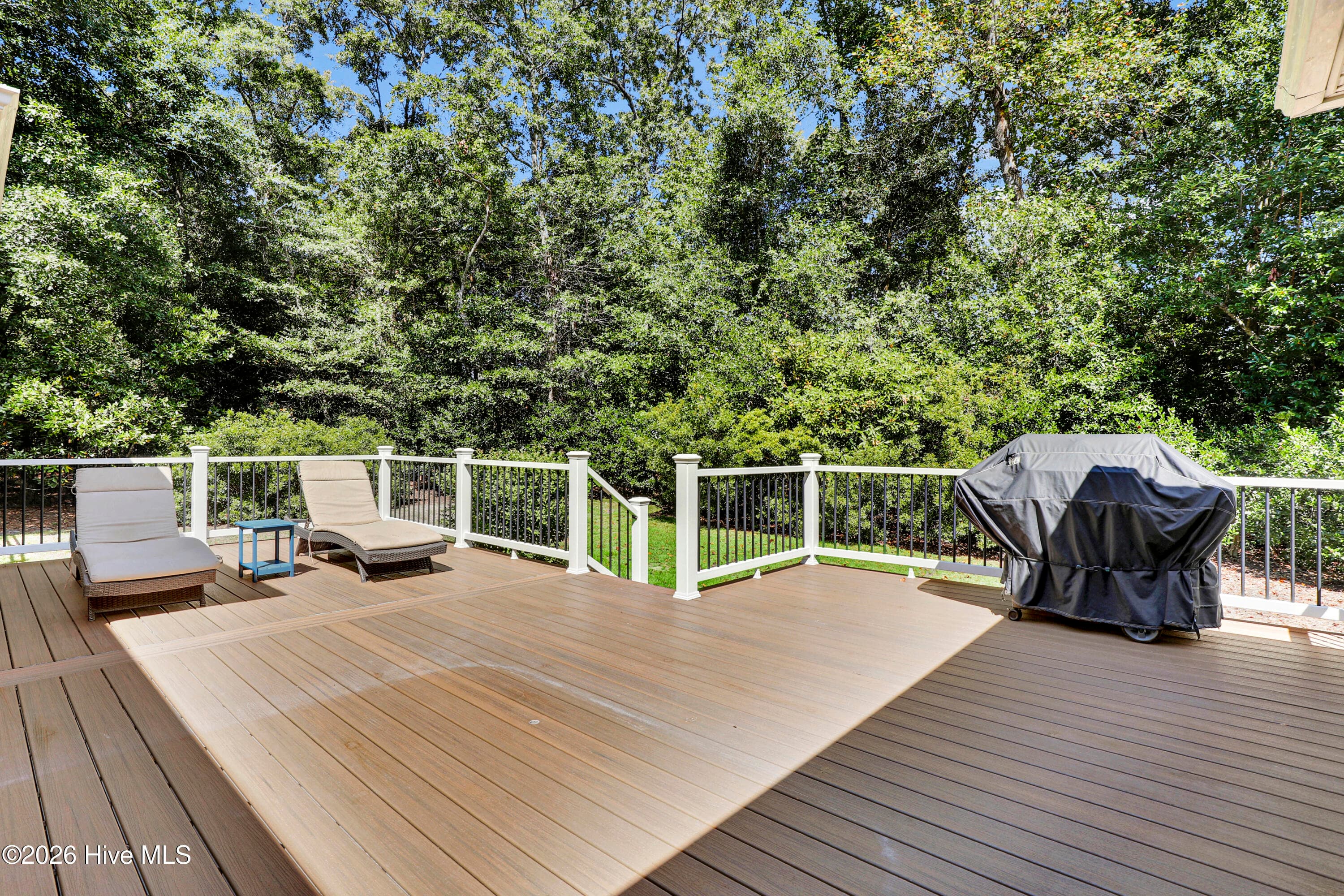 Single Family Residence at 645 Sawgrass Road, Hampstead, NC 28443, photo 14 of 47