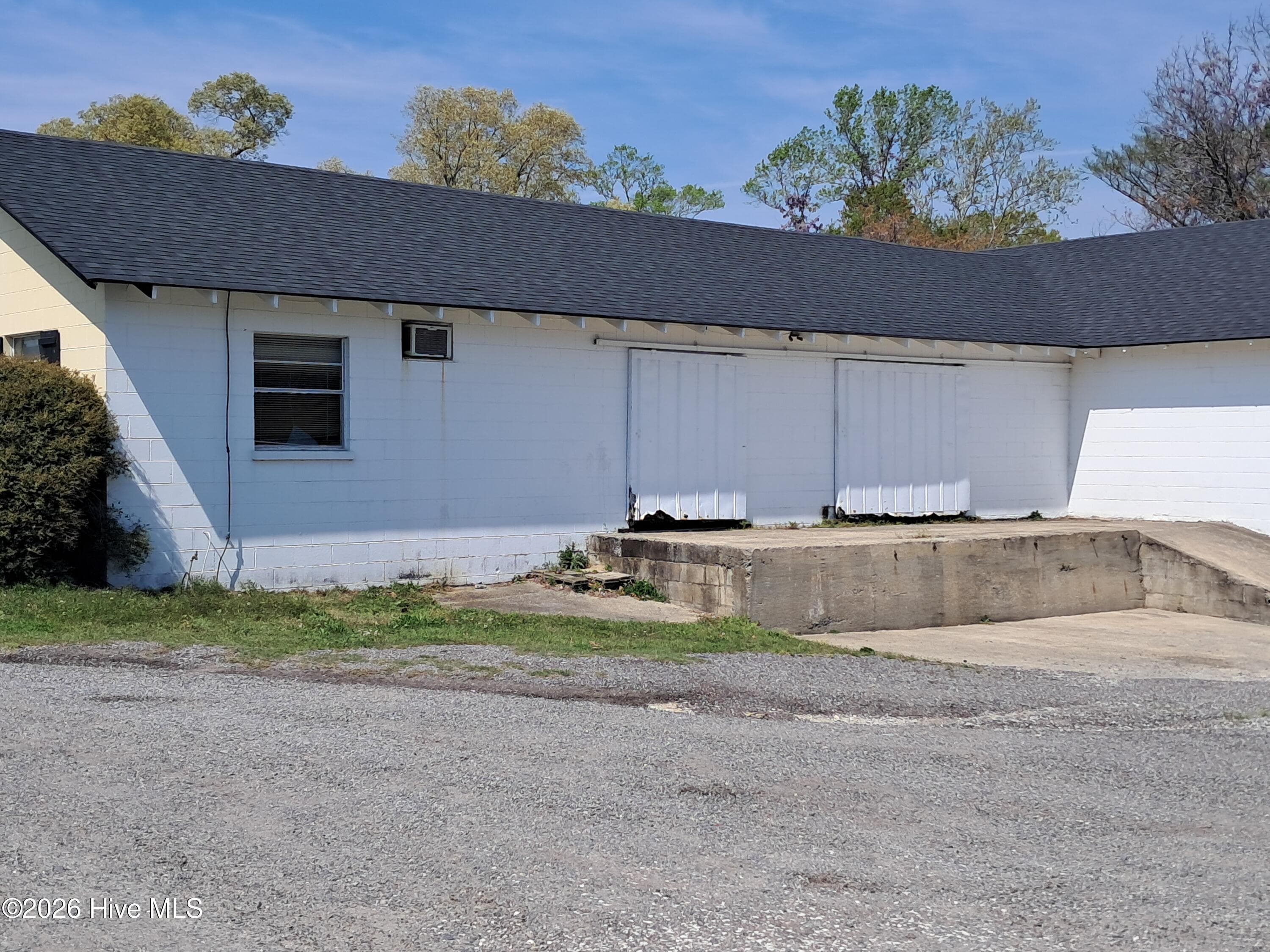 215 E Main Street, Hookerton, NC 28538