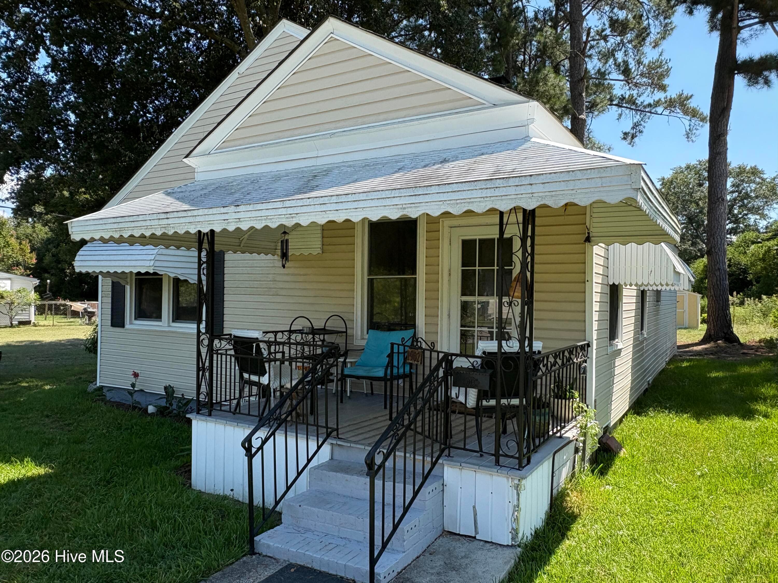 Single Family Residence at 1902 Gardner Street, Augusta, GA 30904, photo 2 of 32