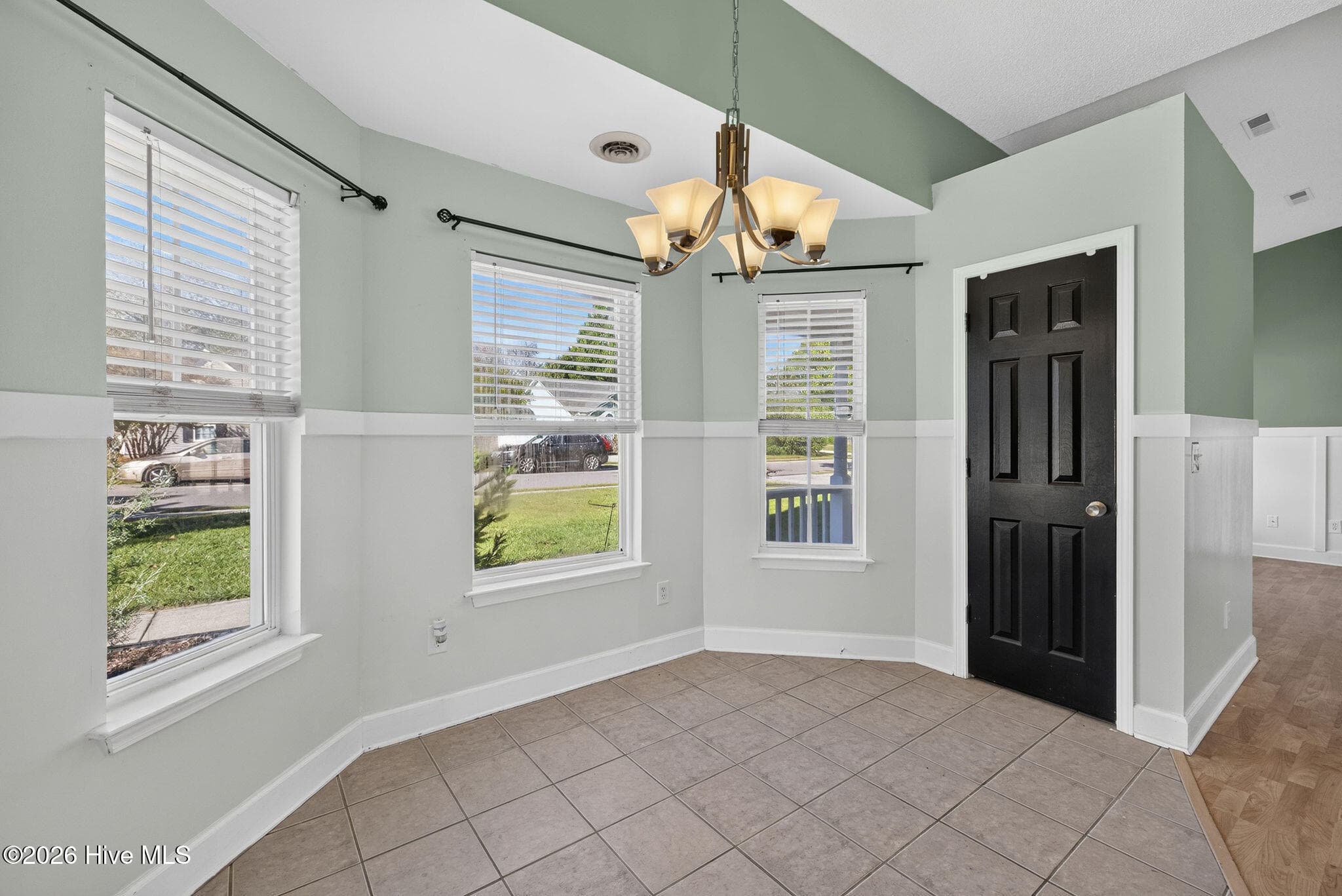 Single Family Residence at 609 Bay Blossom Drive, Wilmington, NC 28411, photo 24 of 38