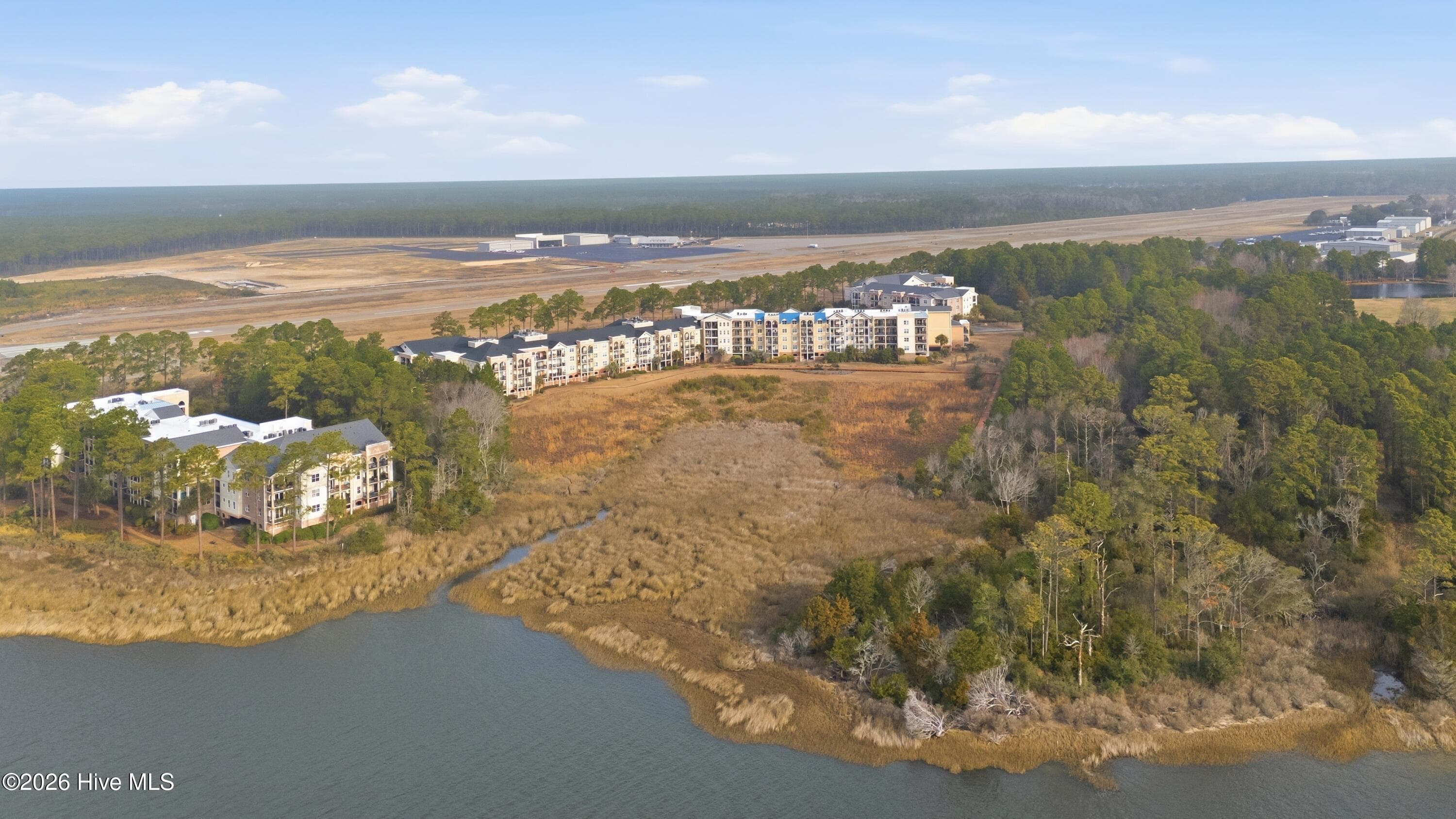 Condominium at 3100 Marsh Grove Lane Unit 3211, Southport, NC 28461, photo 38 of 45