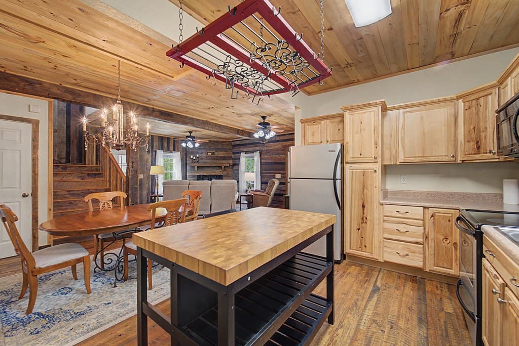 Single Family Residence at 138 Hubbell Lane, Robbinsville, NC 28771, photo 22 of 63