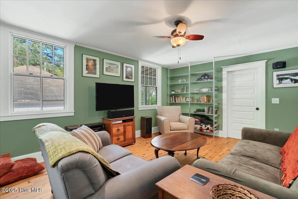 Single Family Residence at 260 N Ridge Street, Southern Pines, NC 28387, photo 18 of 48