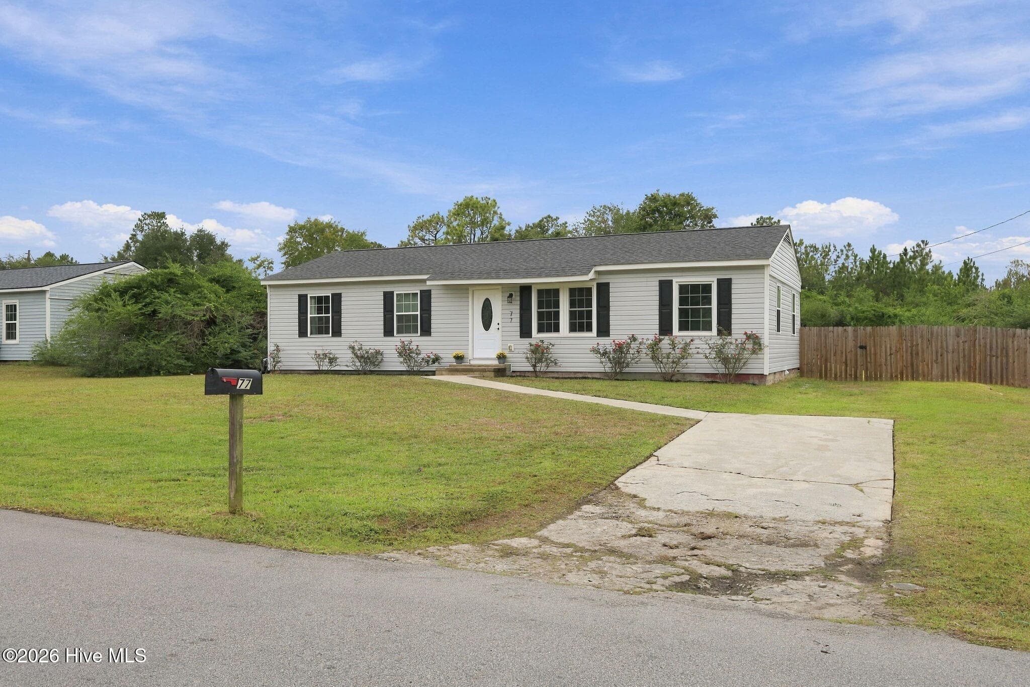 Single Family Residence at 77 Crown Point Road, Hubert, NC 28539, photo 41 of 41