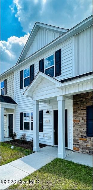 Townhouse at 733 Cross Bridge Way, Sneads Ferry, NC 28460, photo 8 of 48