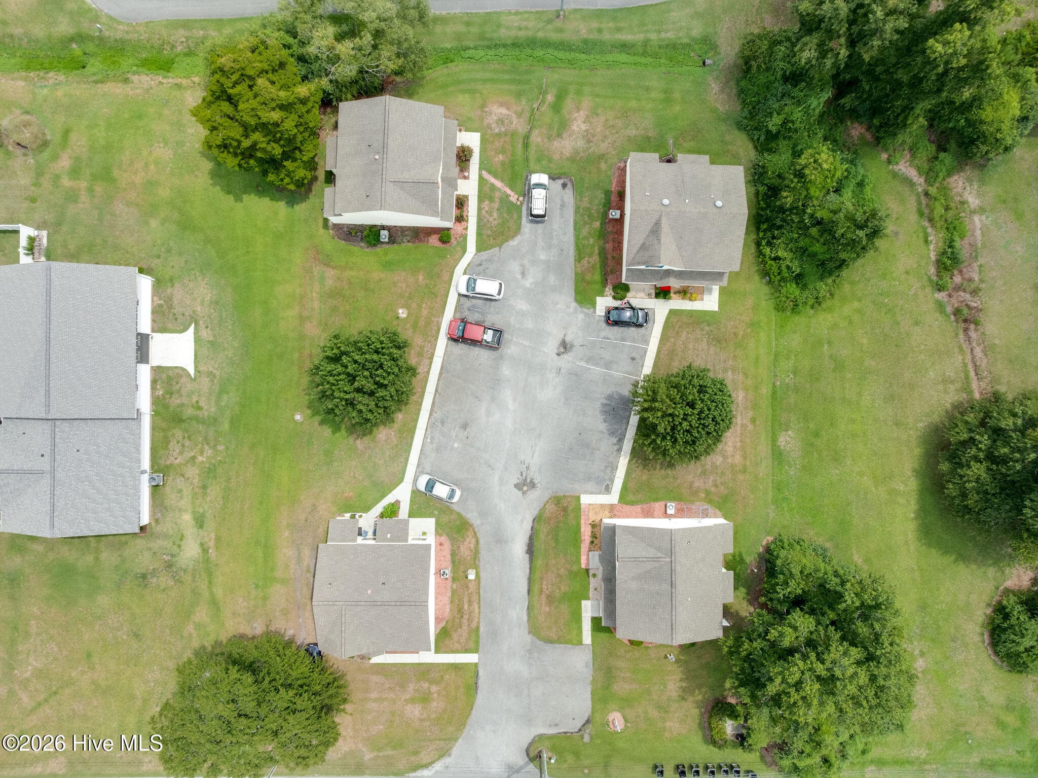 Multi Family at 611 SE Railroad Street, Wallace, NC 28466, photo 3 of 4