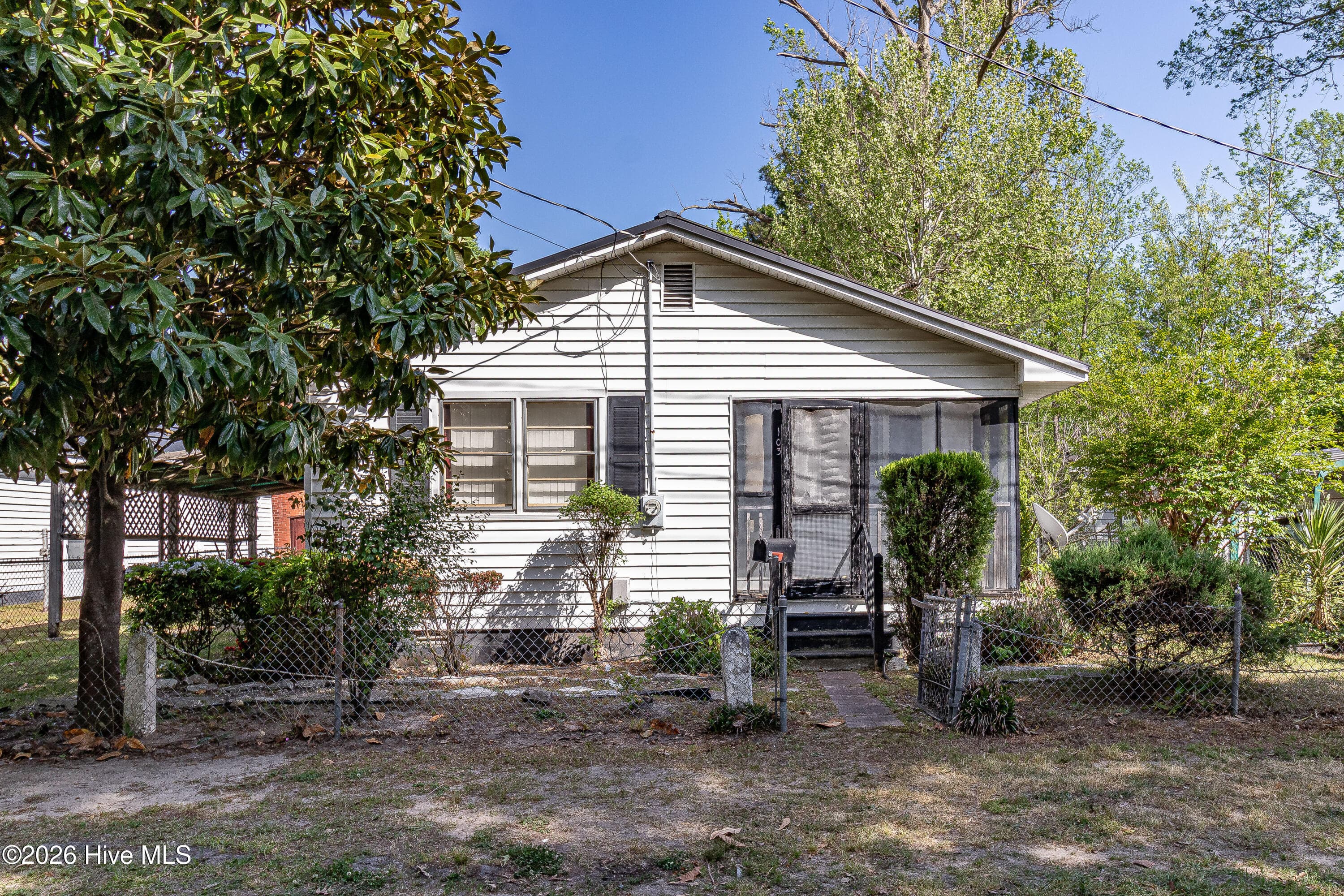 103 Springhill Street, La Grange, NC 28551