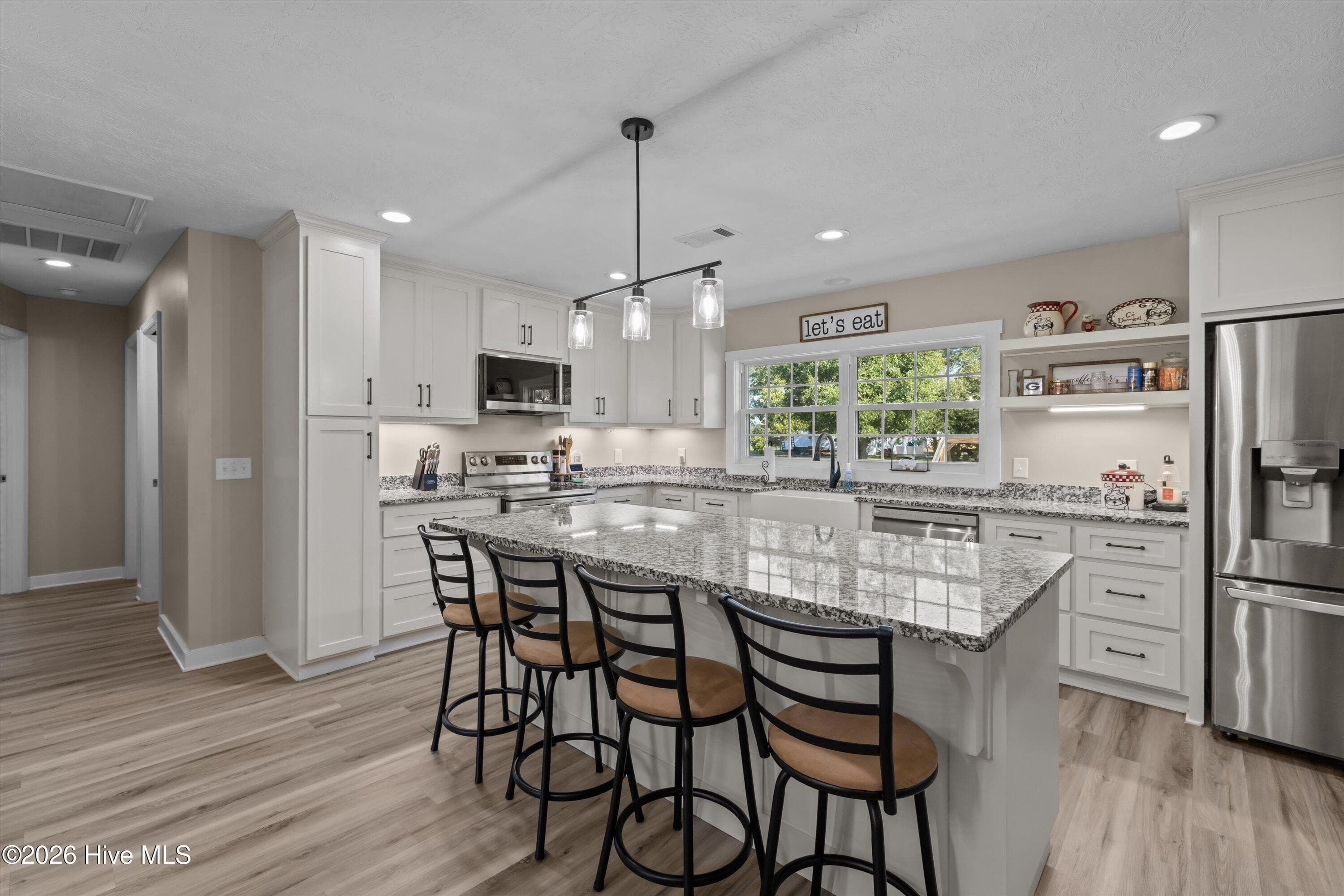 Single Family Residence at 4383 Hwy 80, Wrens, GA 30833, photo 5 of 25