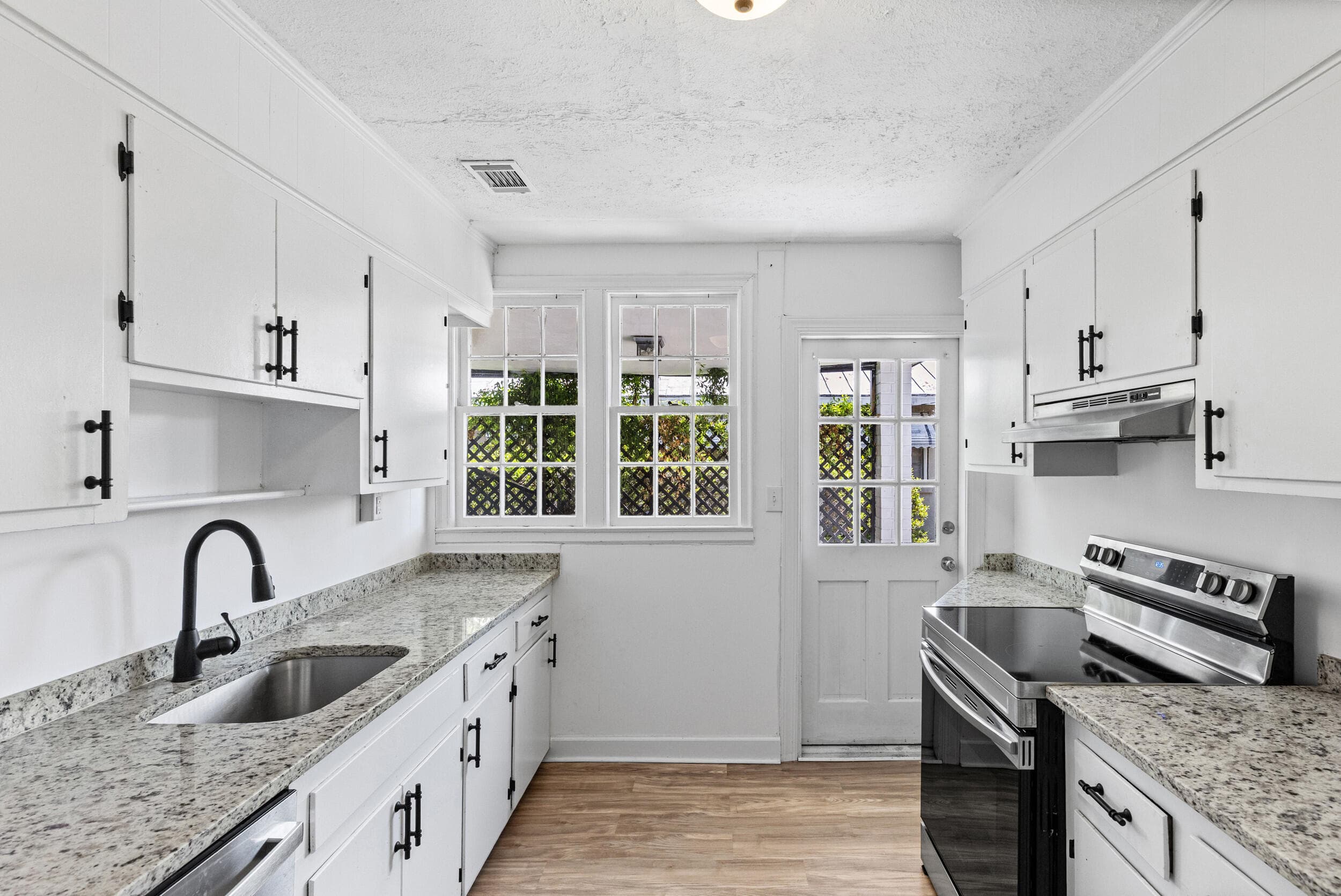 Single Family Residence at 2355 Forster Street, Augusta, GA 30904, photo 17 of 44