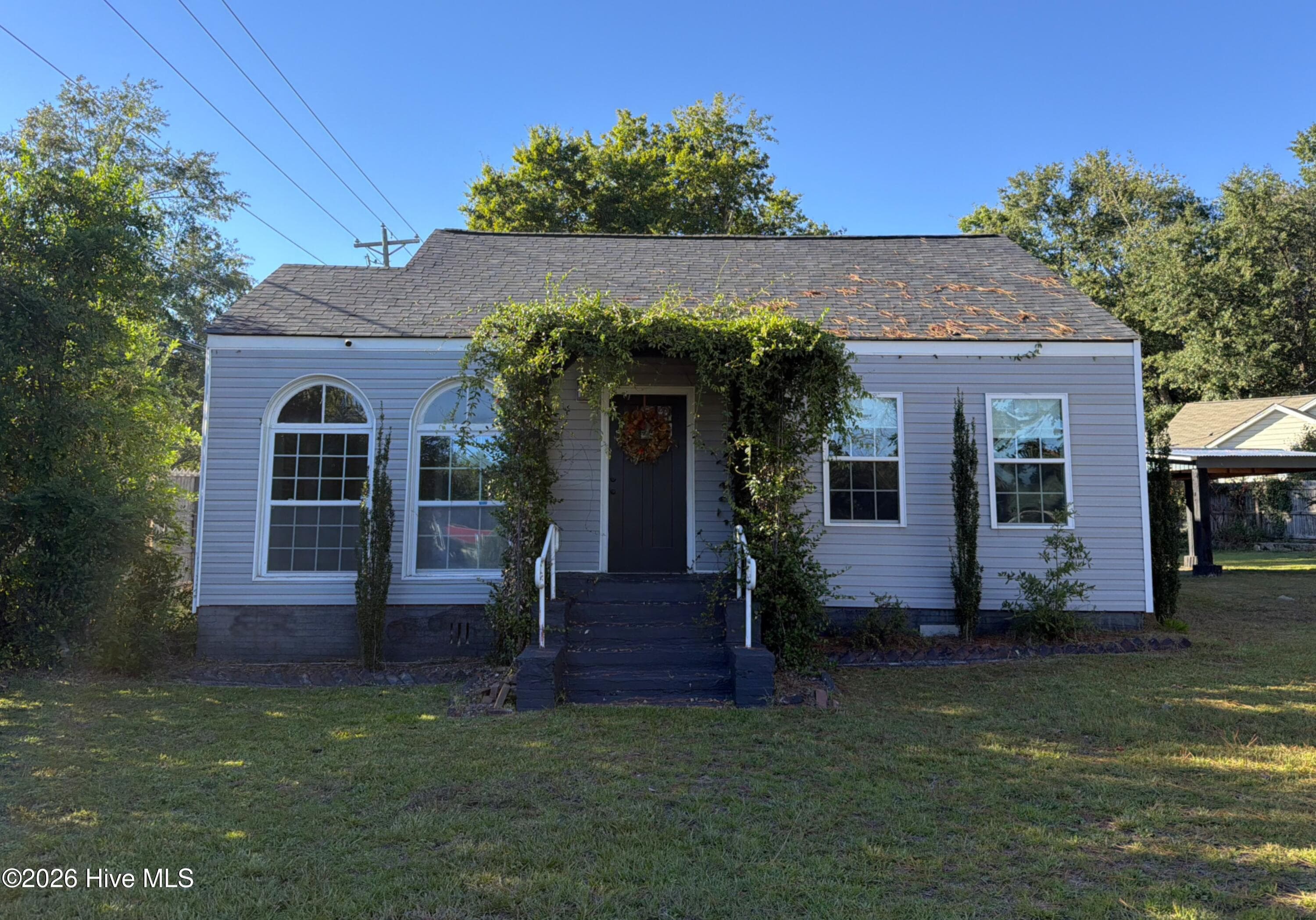 Single Family Residence at 1101 Pine Drive Nw, Aiken, SC 29801, photo 7 of 97