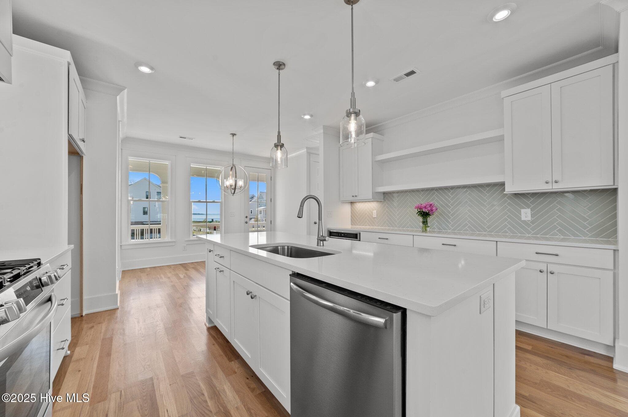 Single Family Residence at 100 Wiley Street, Washington, NC 27889, photo 14 of 34