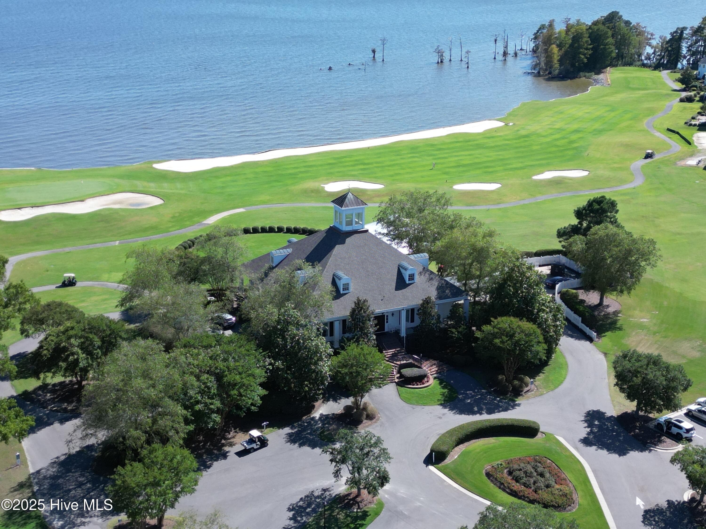 Cllubhouse - 109 3 Pungo Drive, Hertford, NC 27944