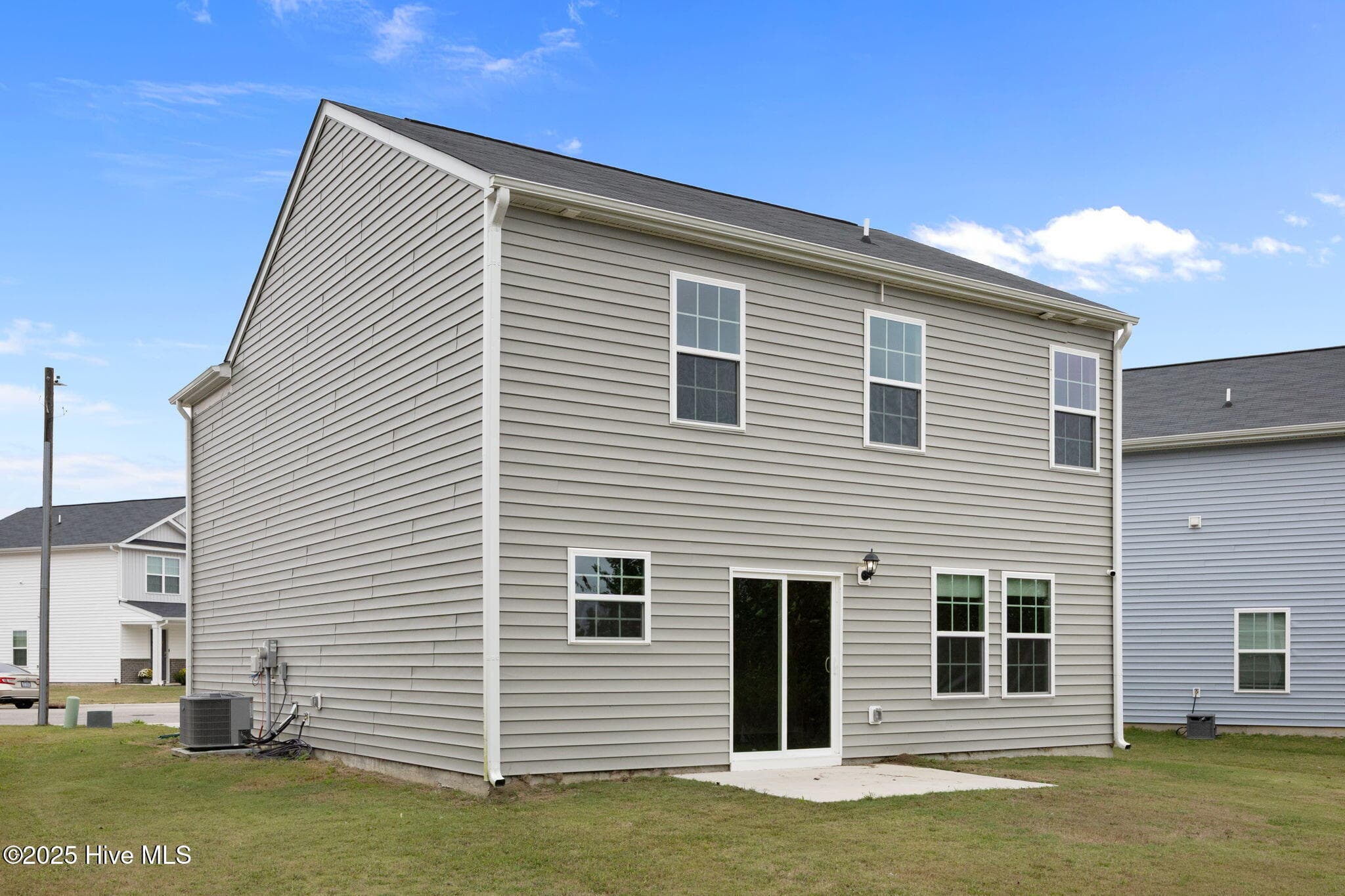 Single Family Residence at 1324 S Wilshire Court, Kinston, NC 28504, photo 39 of 53
