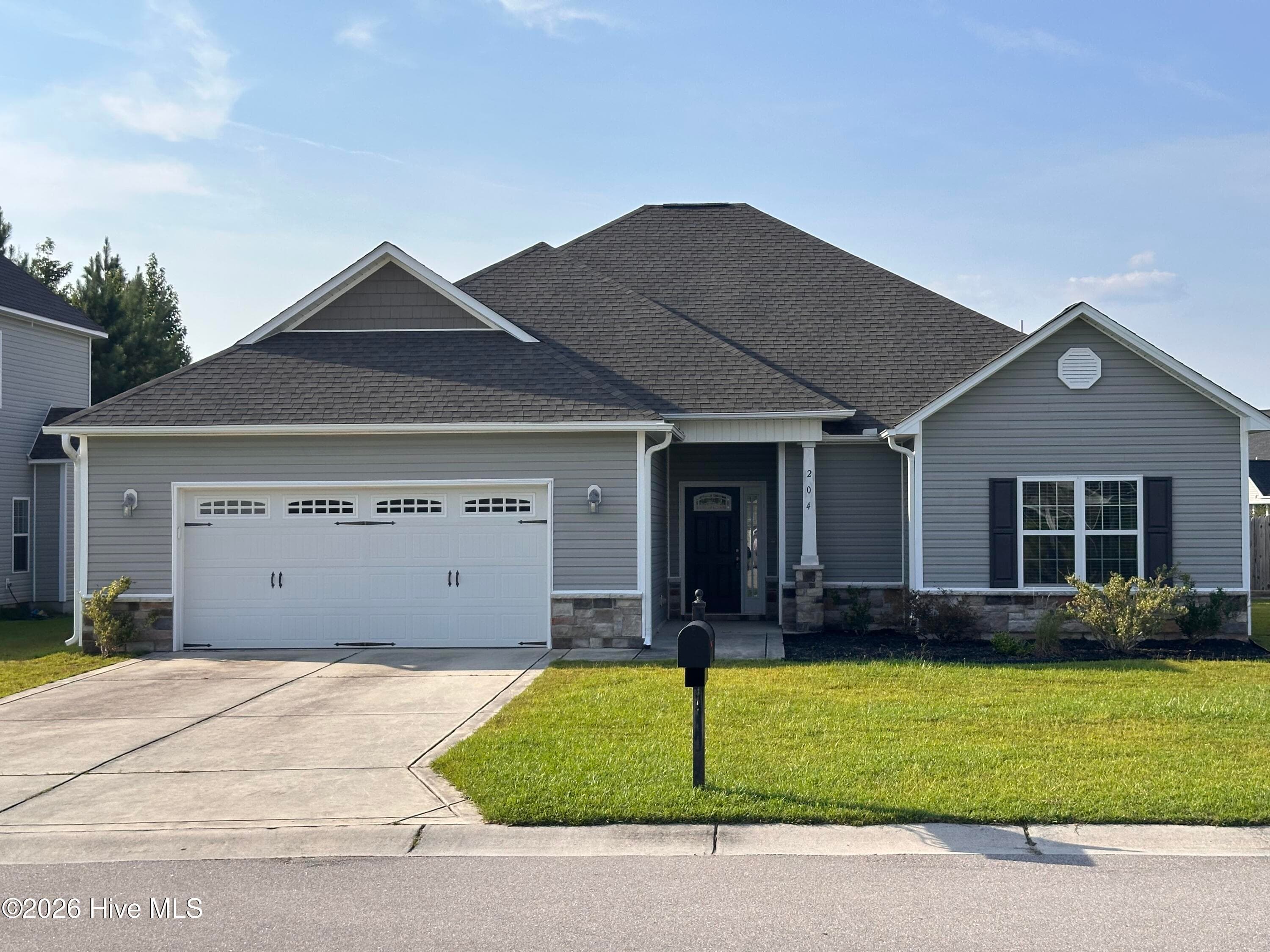 204 Messenger Court, Jacksonville, NC 28546