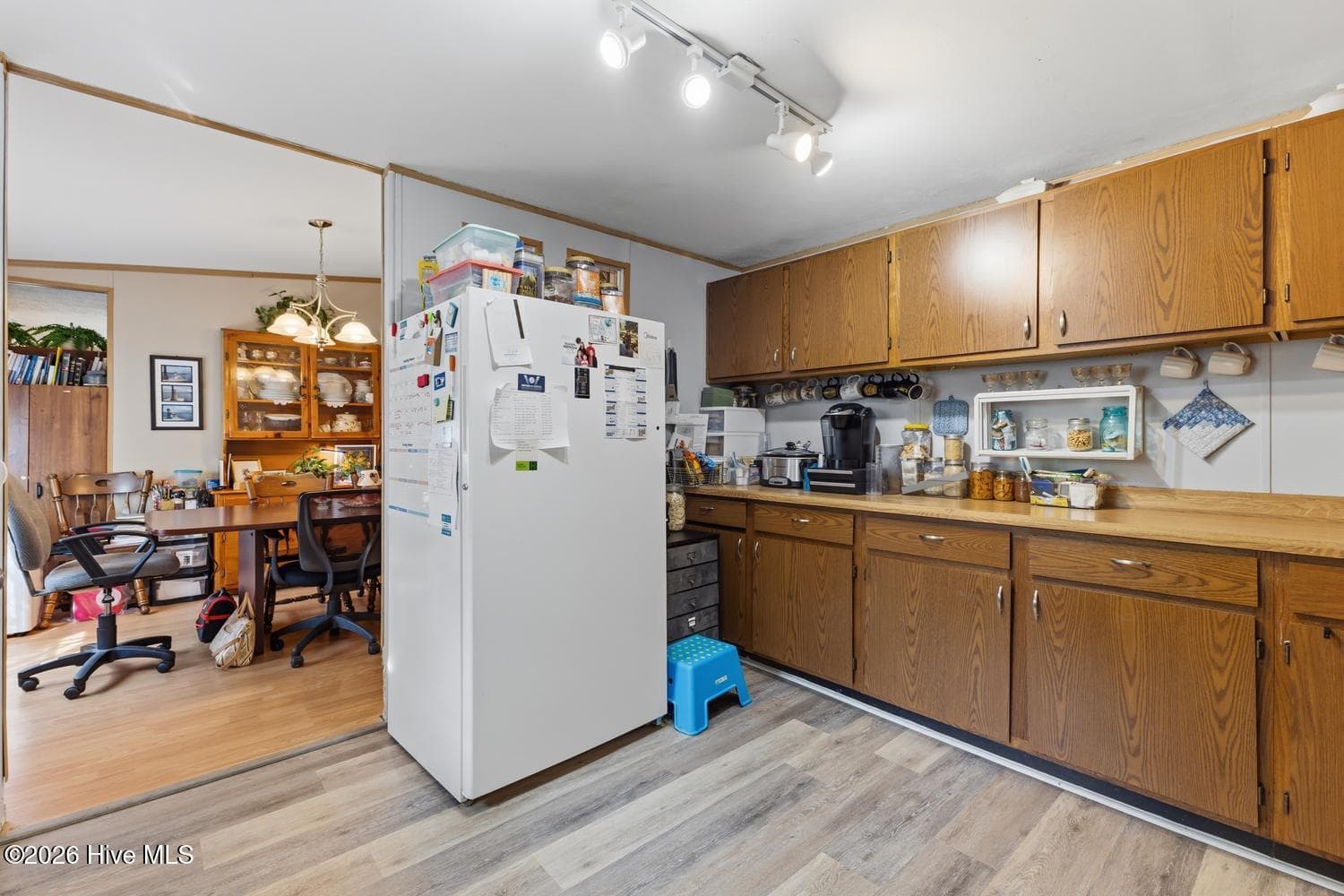 Manufactured Home at 226 Dogwood Lane W, Hampstead, NC 28443, photo 14 of 33