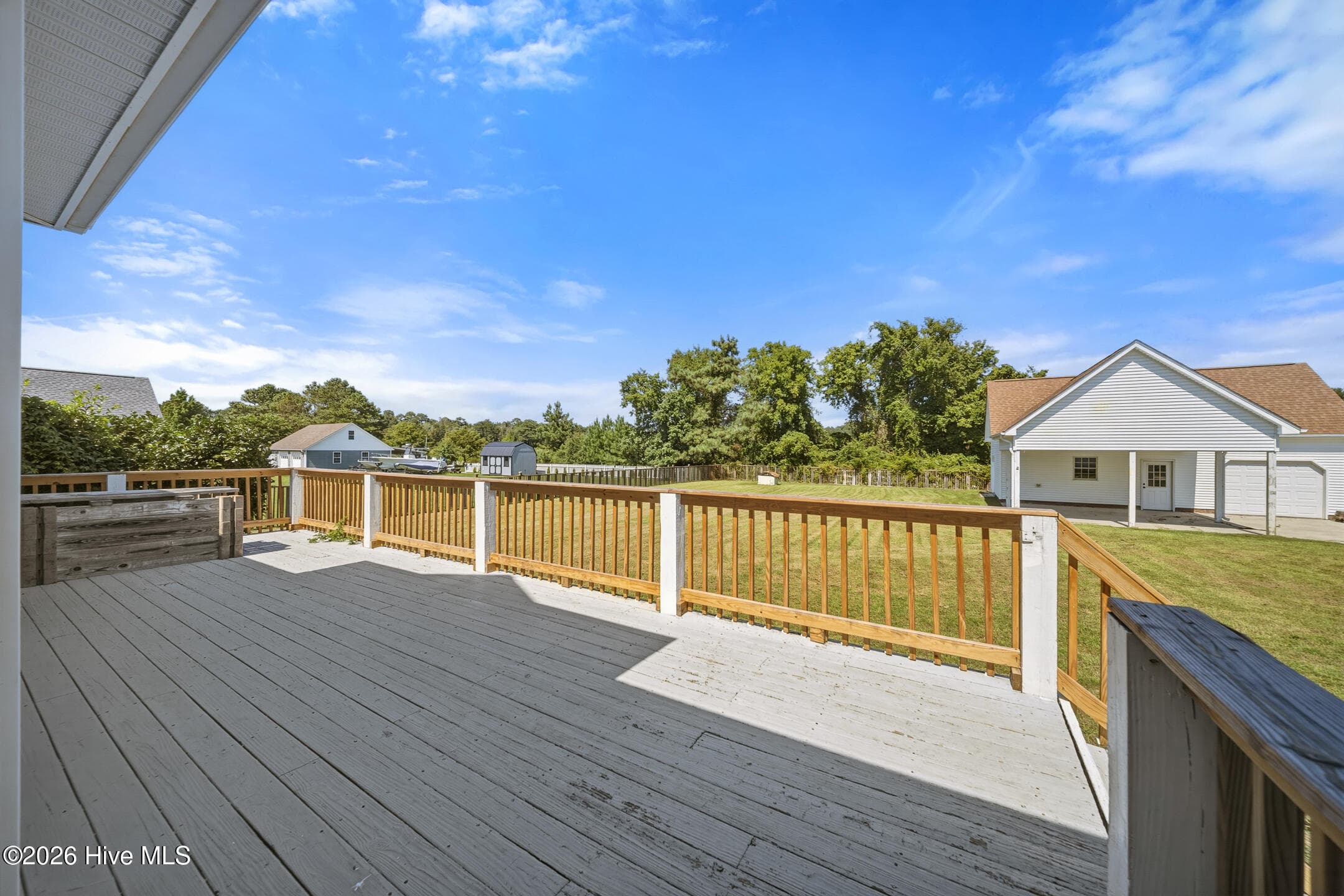 Single Family Residence at 117 Middle Point Road, Hampstead, NC 28443, photo 4 of 4