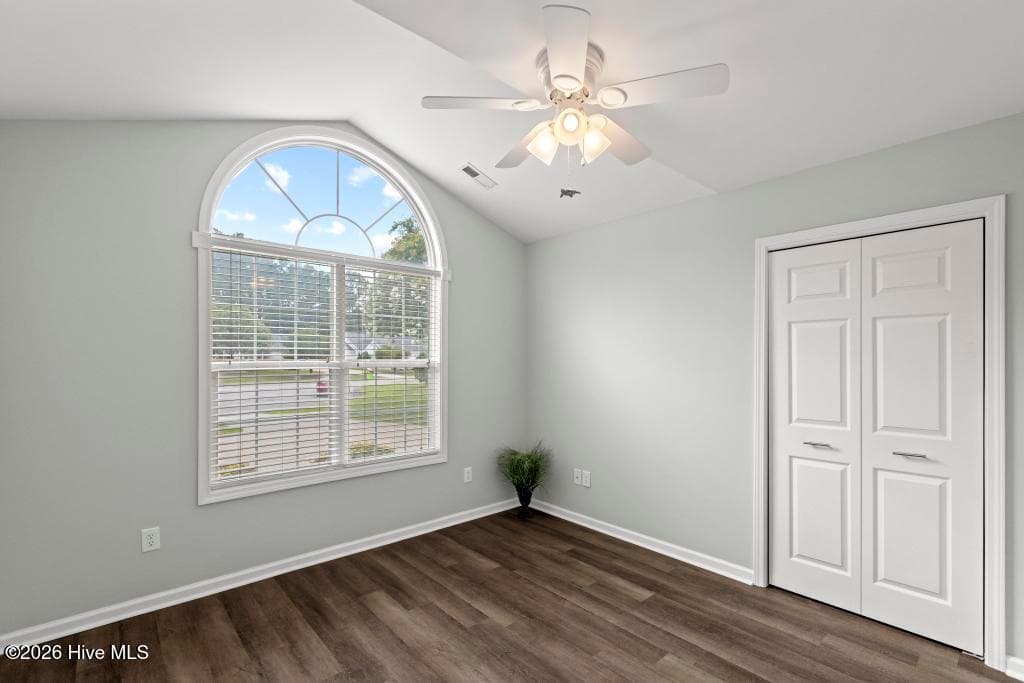 Condominium at 405 Jasmine N, Swansboro, NC 28584, photo 14 of 40
