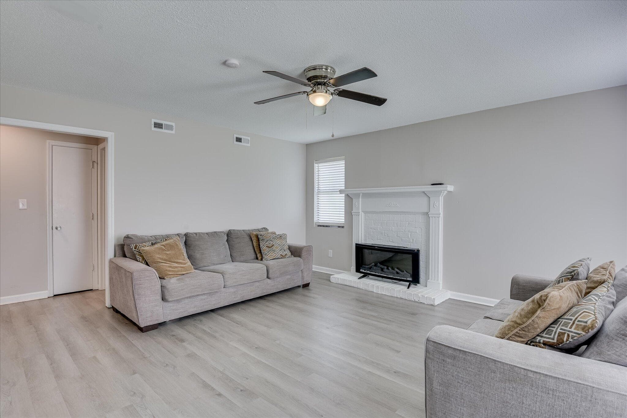 Single Family Residence at 2904 Pleasant Court, Augusta, GA 30907, photo 6 of 32