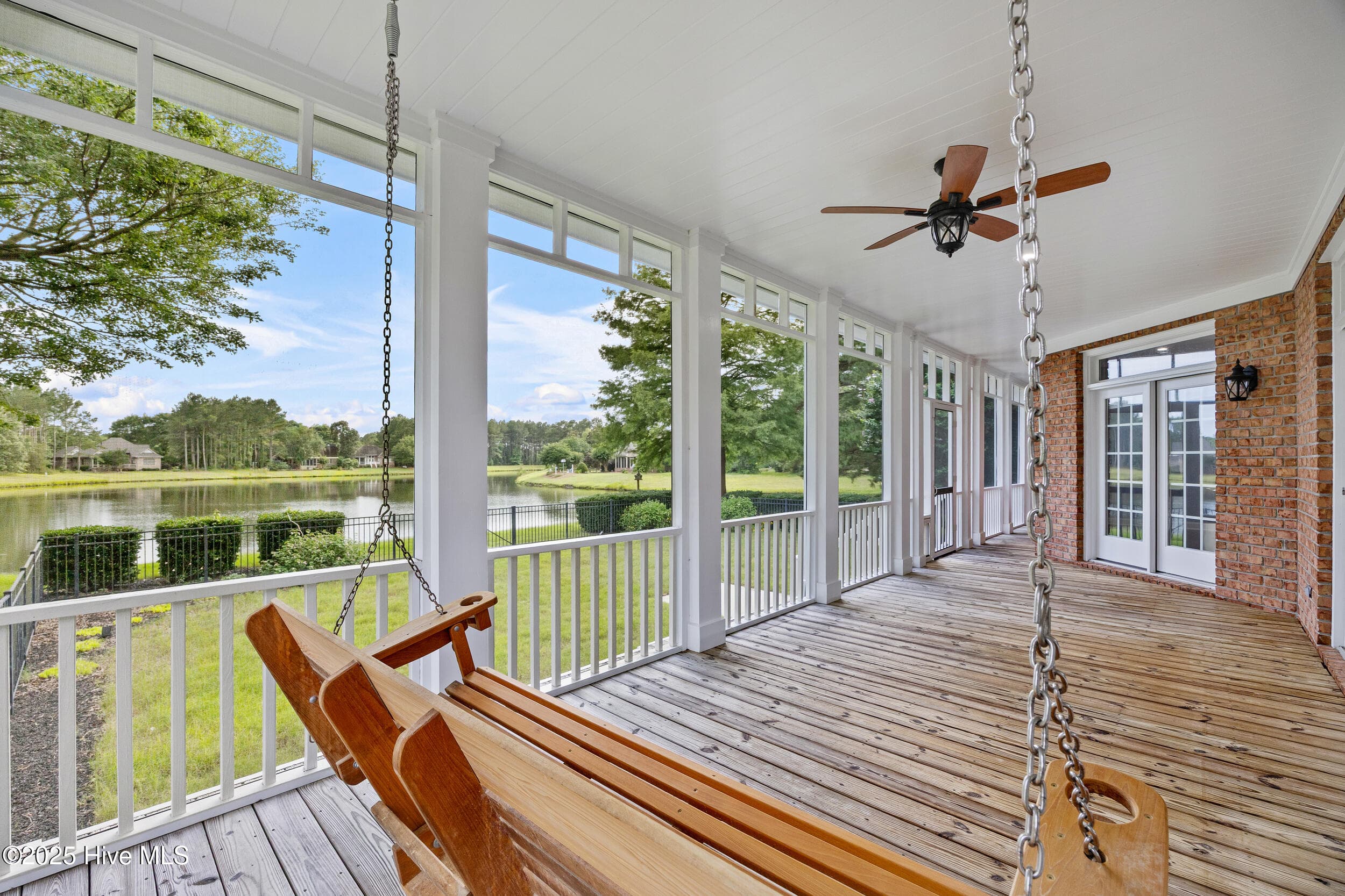 Single Family Residence at 376 Red Fox Run Drive, Wallace, NC 28466, photo 3 of 95