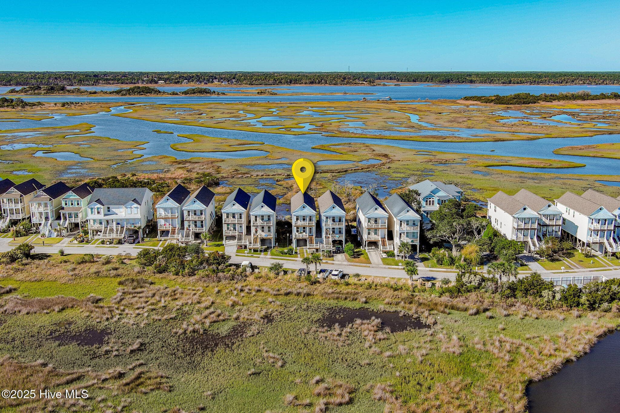 Townhouse at 127 S Boca Bay Lane A, Surf City, NC 28445, photo 8 of 148