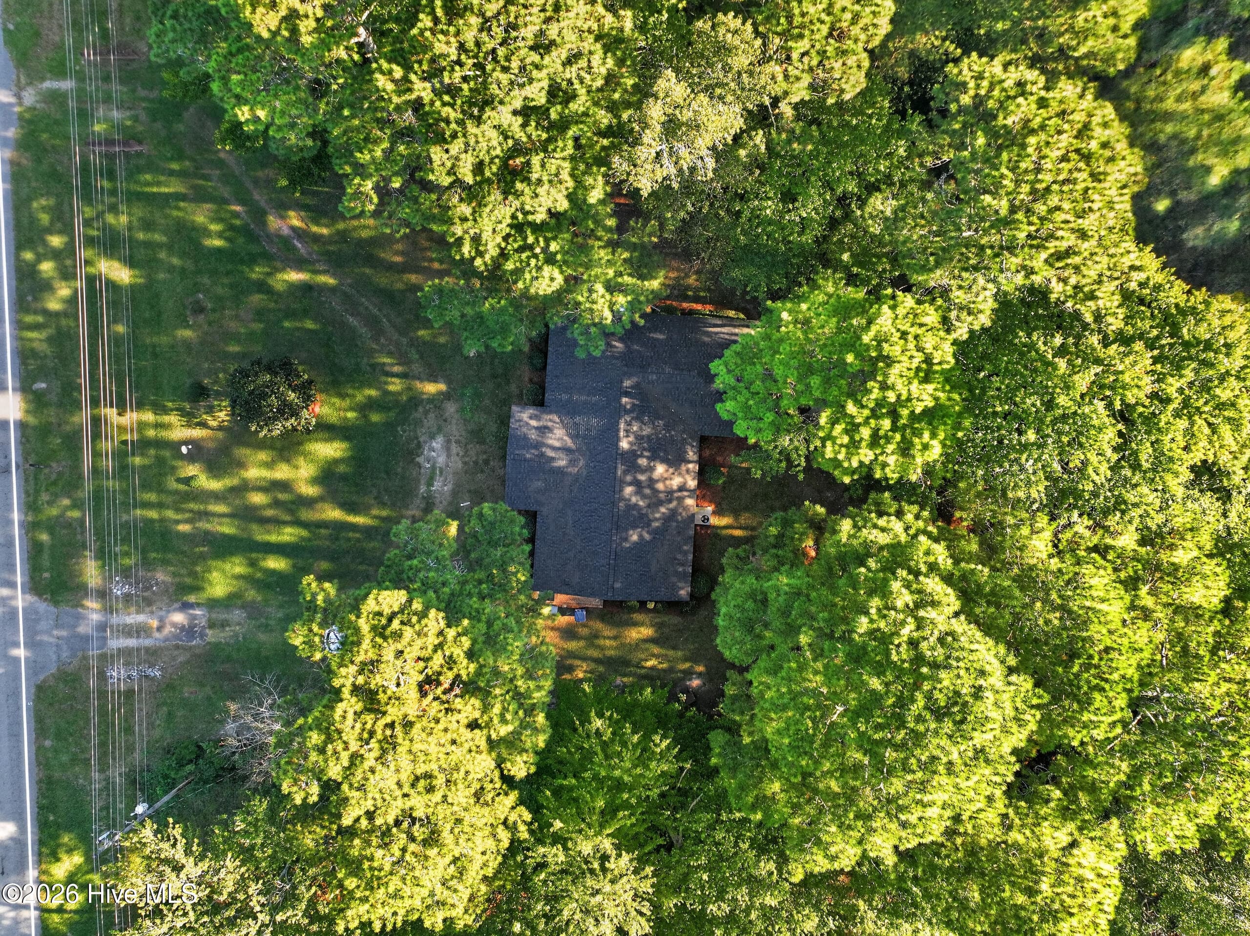 Single Family Residence at 3642 Nc-102, Ayden, NC 28513, photo 6 of 52
